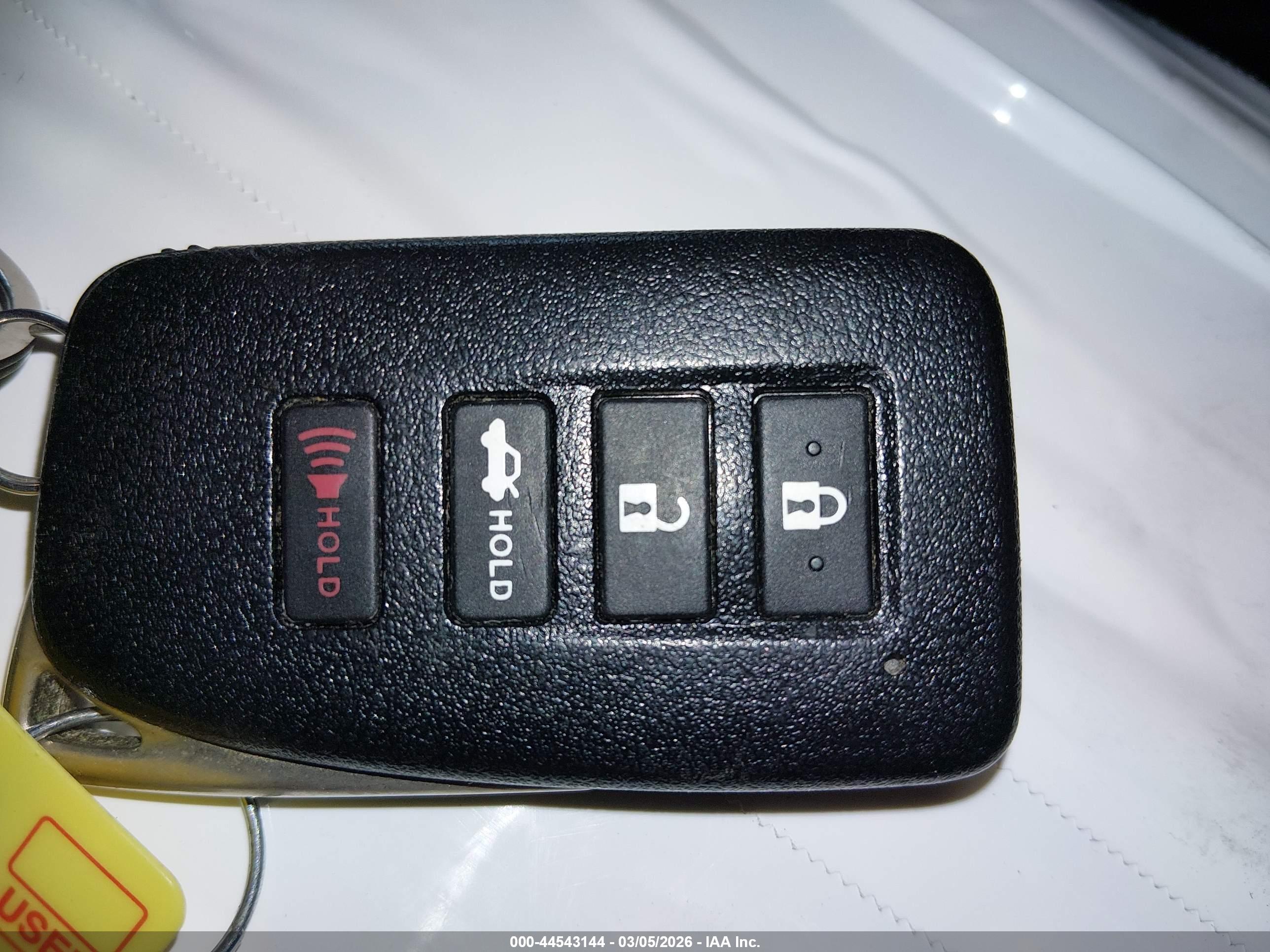 LEXUS ES image 11