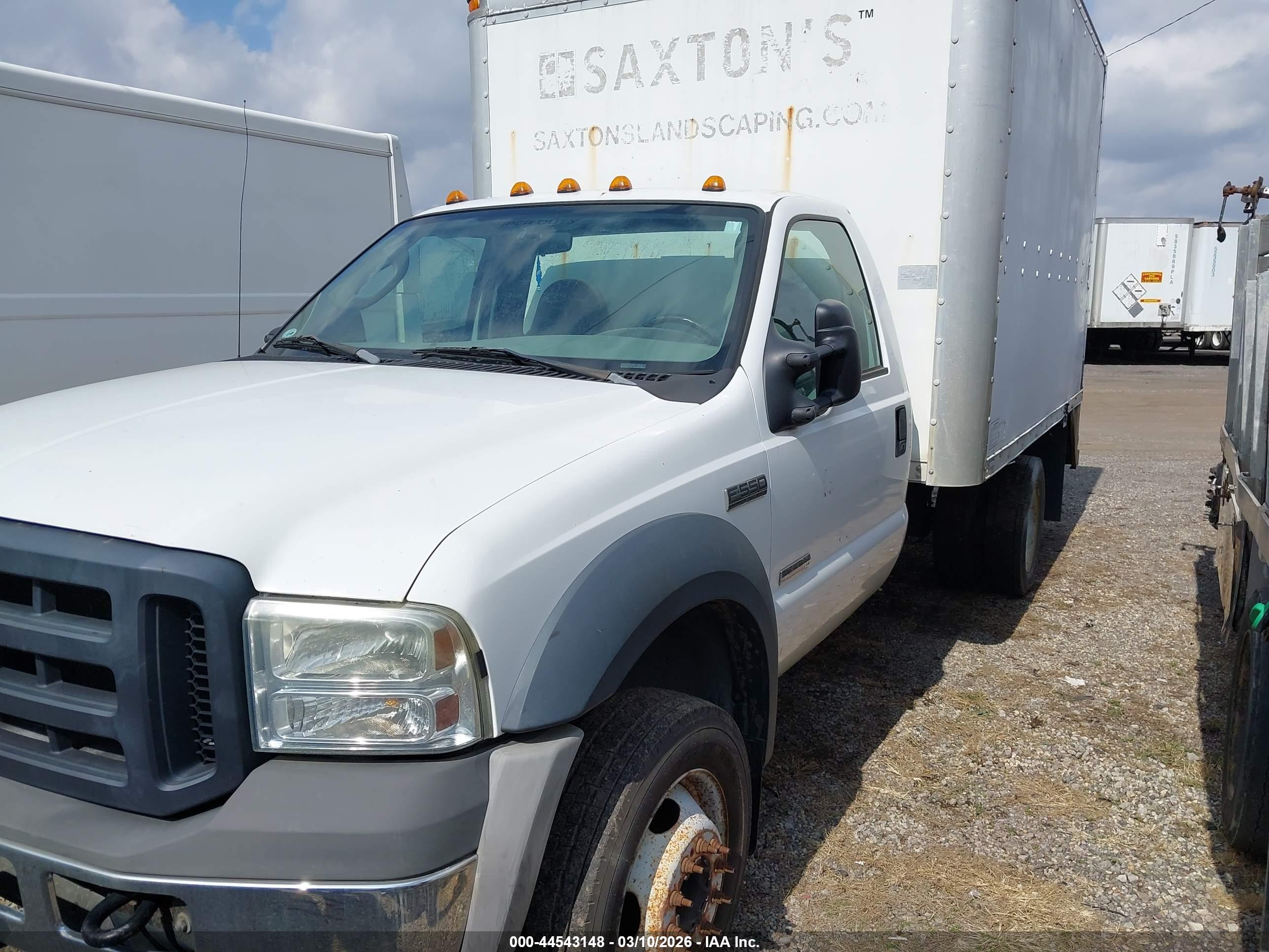 FORD F-550 image 2