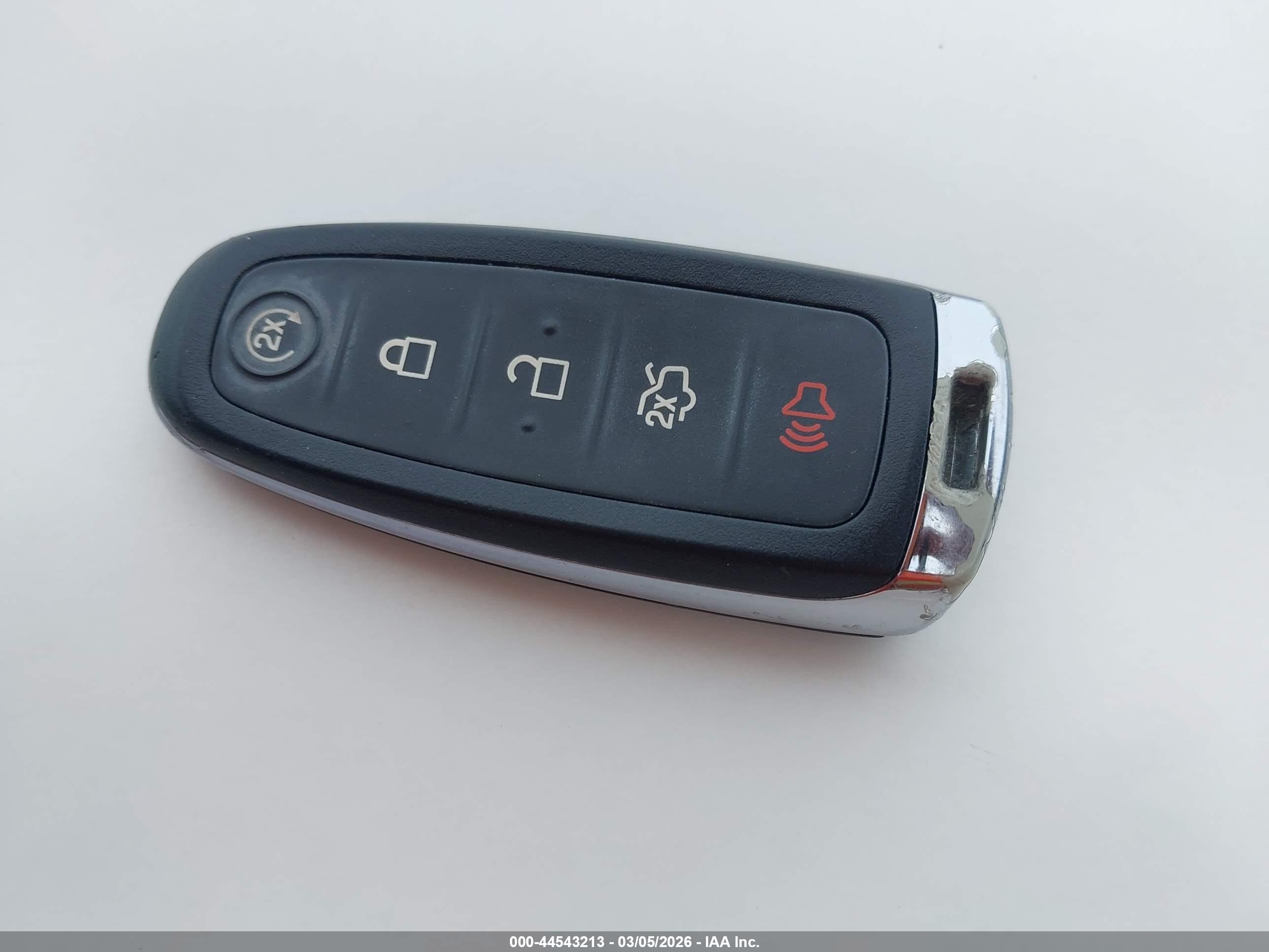 FORD EXPLORER image 11