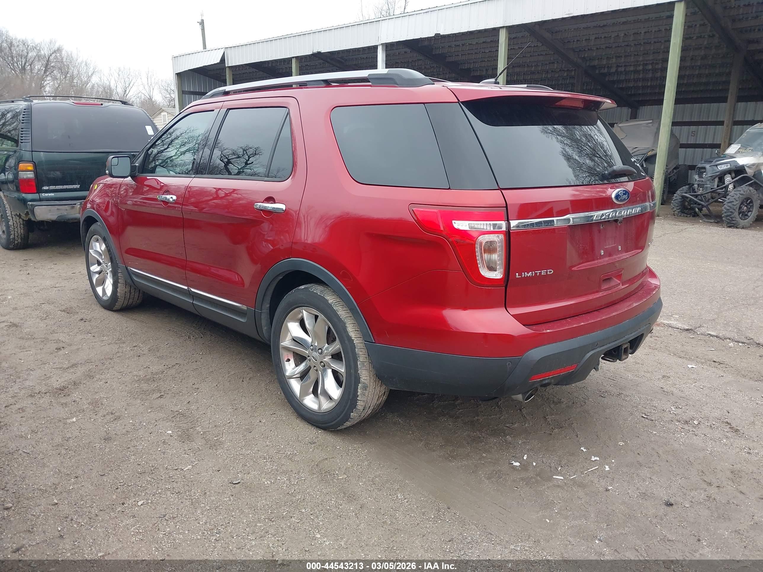 FORD EXPLORER image 3