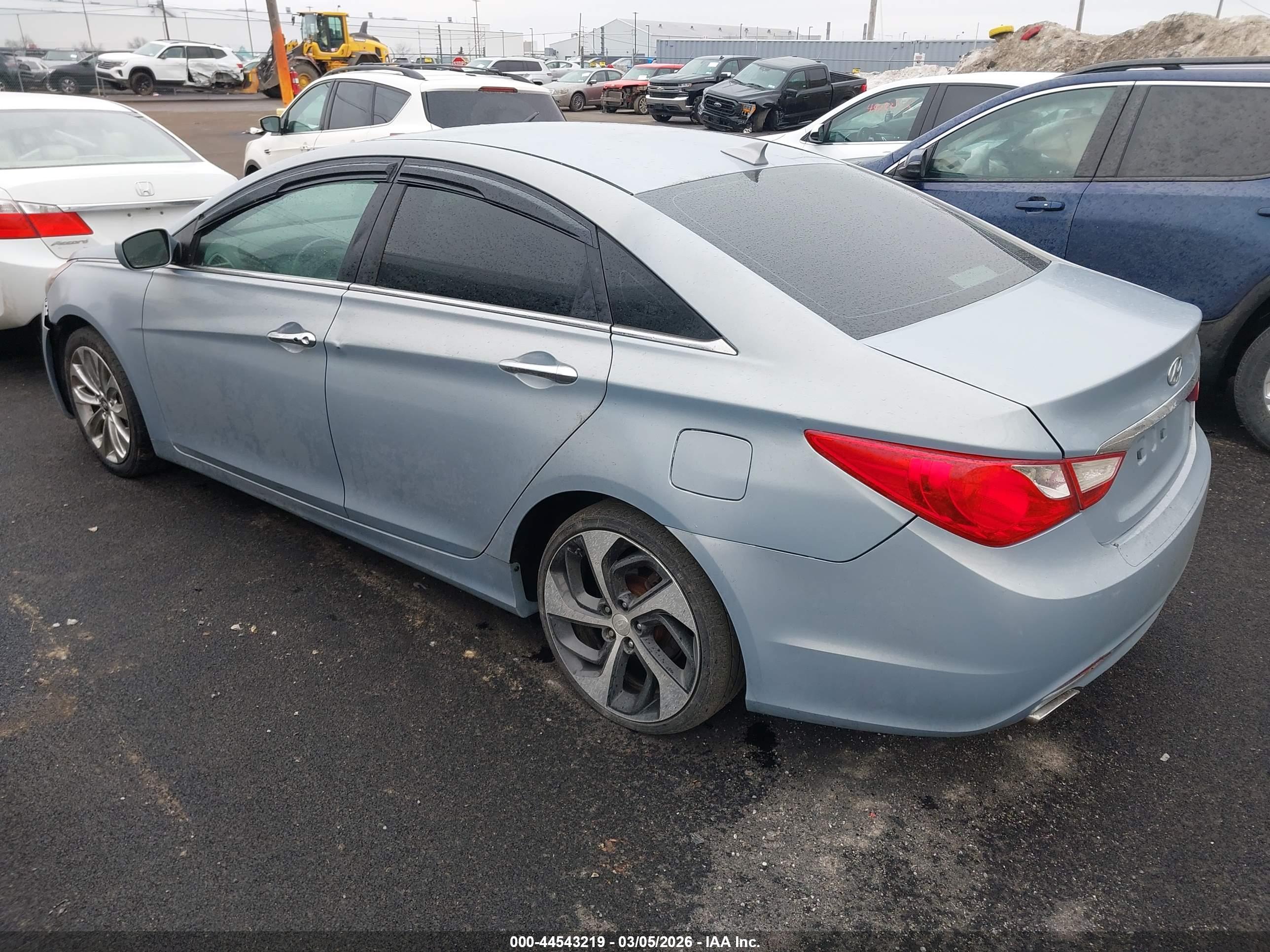 HYUNDAI SONATA image 3