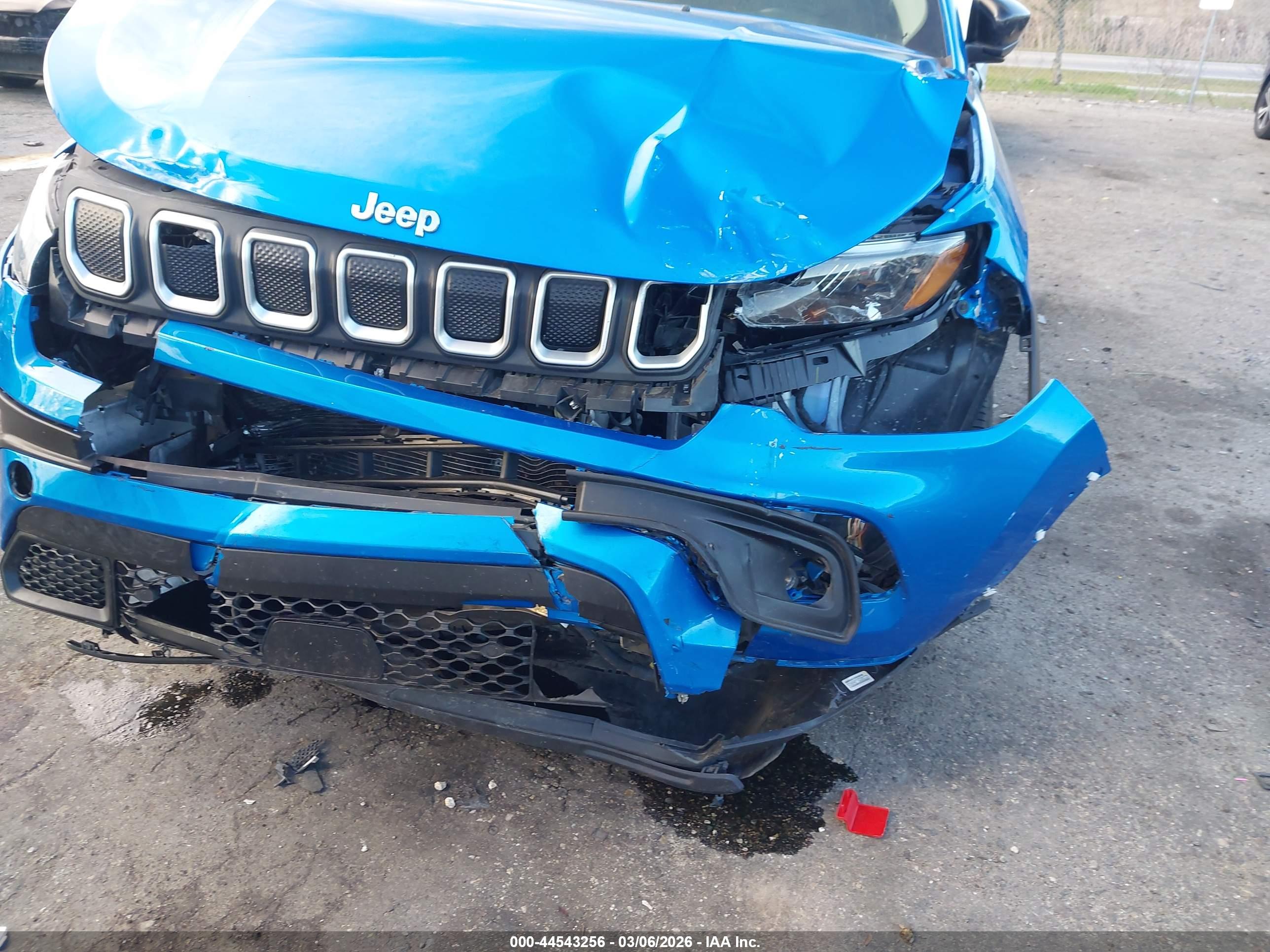 JEEP COMPASS image 6