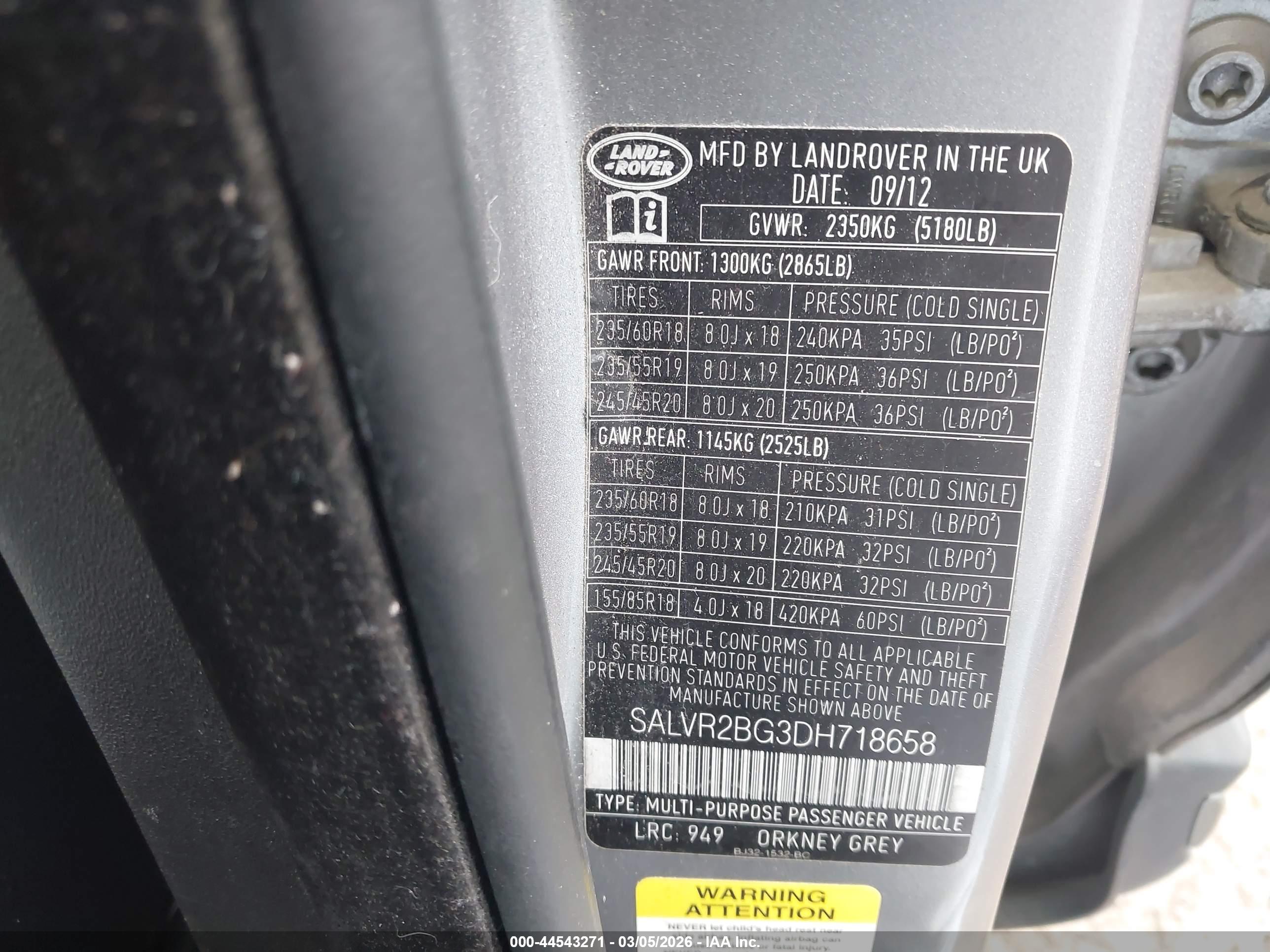 LAND ROVER image 9