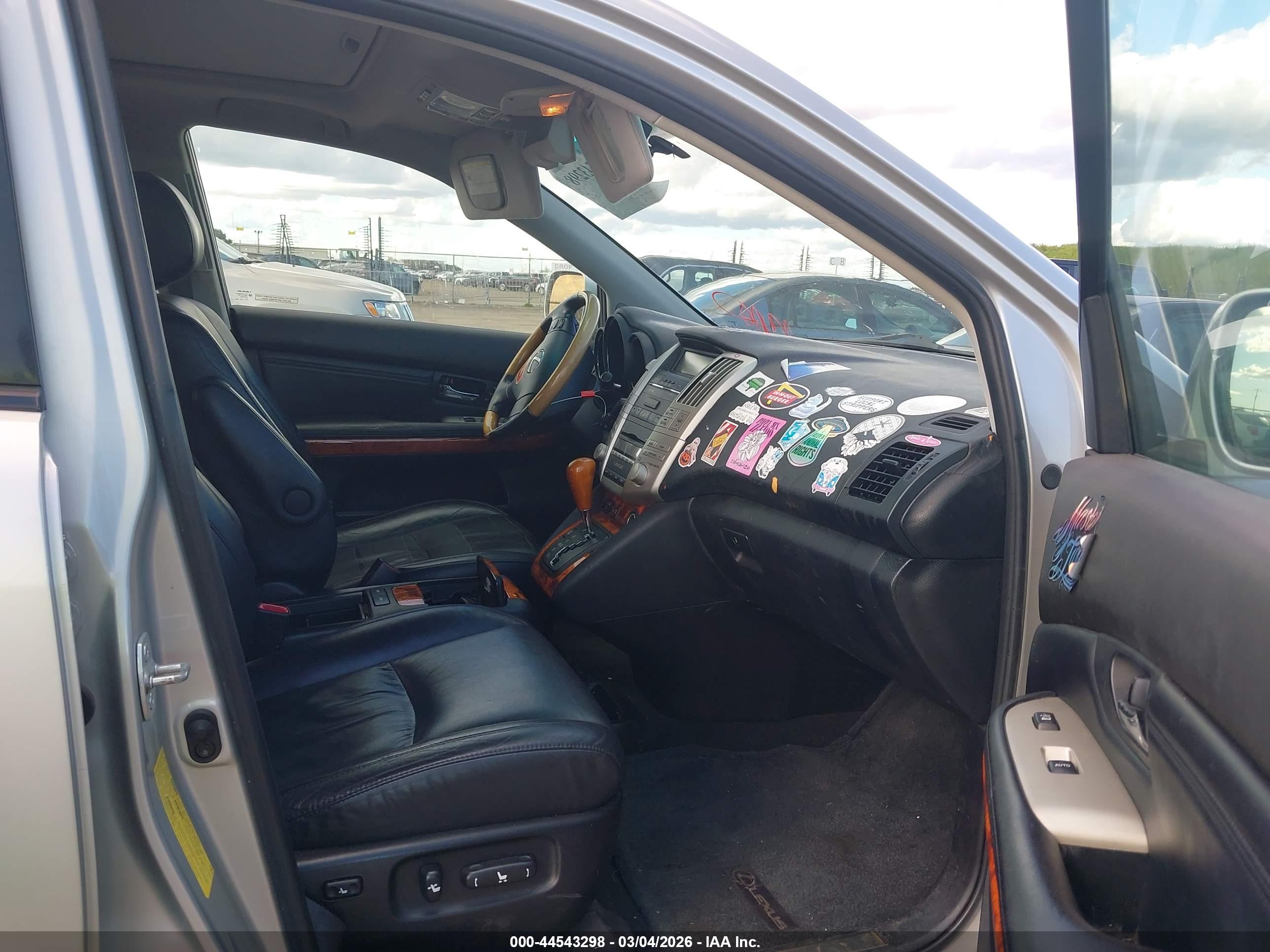 LEXUS RX image 5
