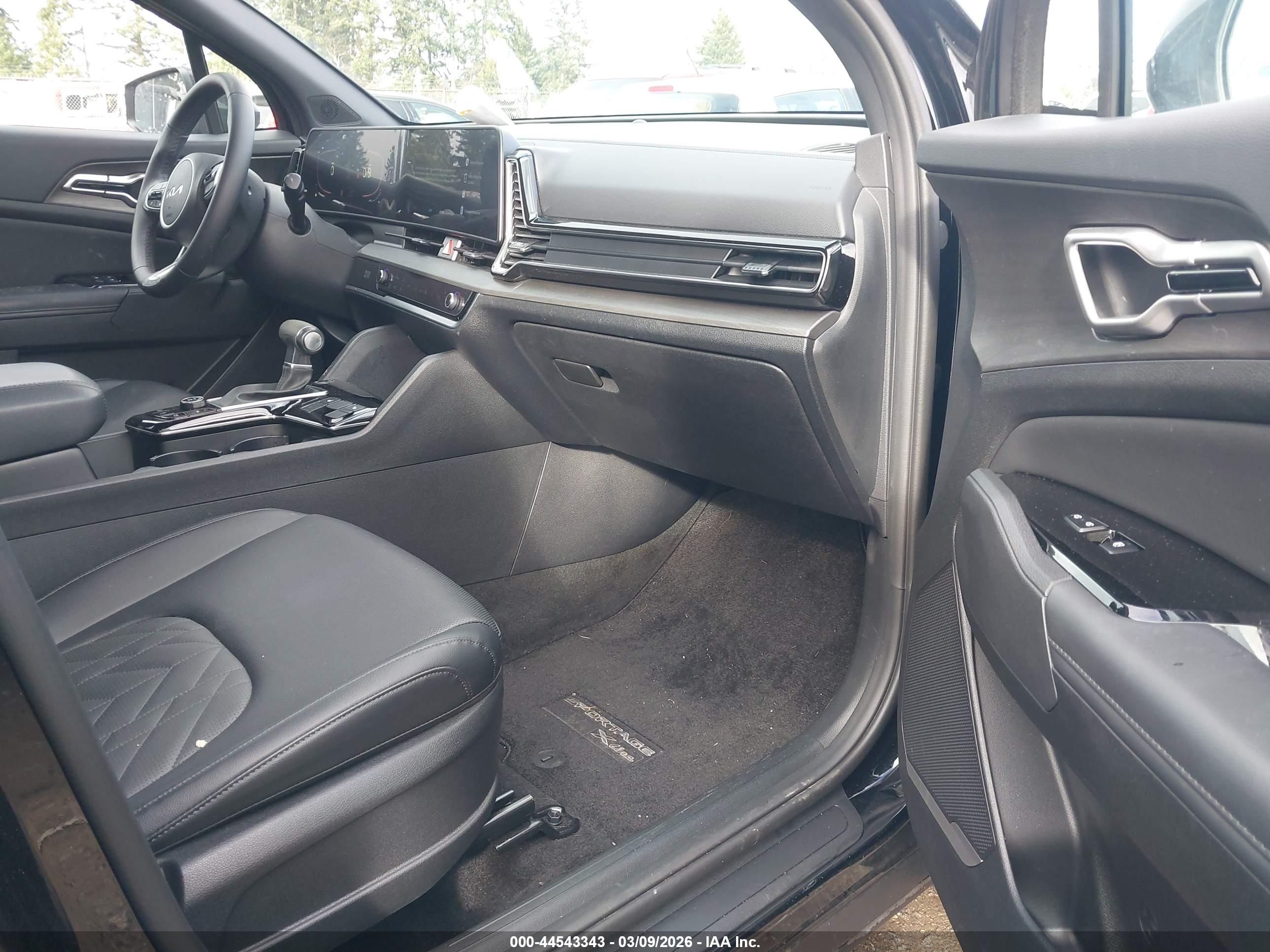 KIA SPORTAGE image 5