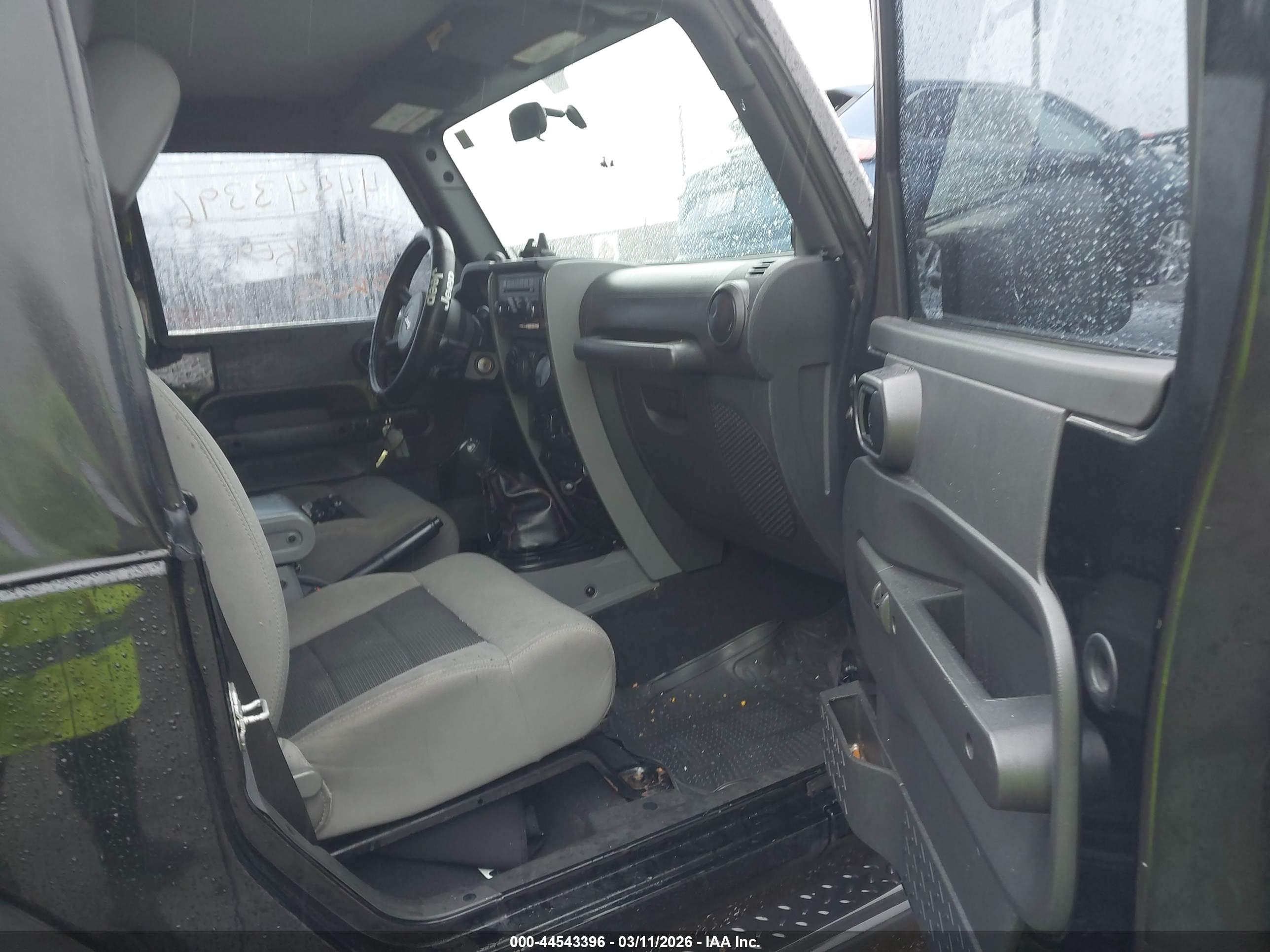 JEEP WRANGLER image 5