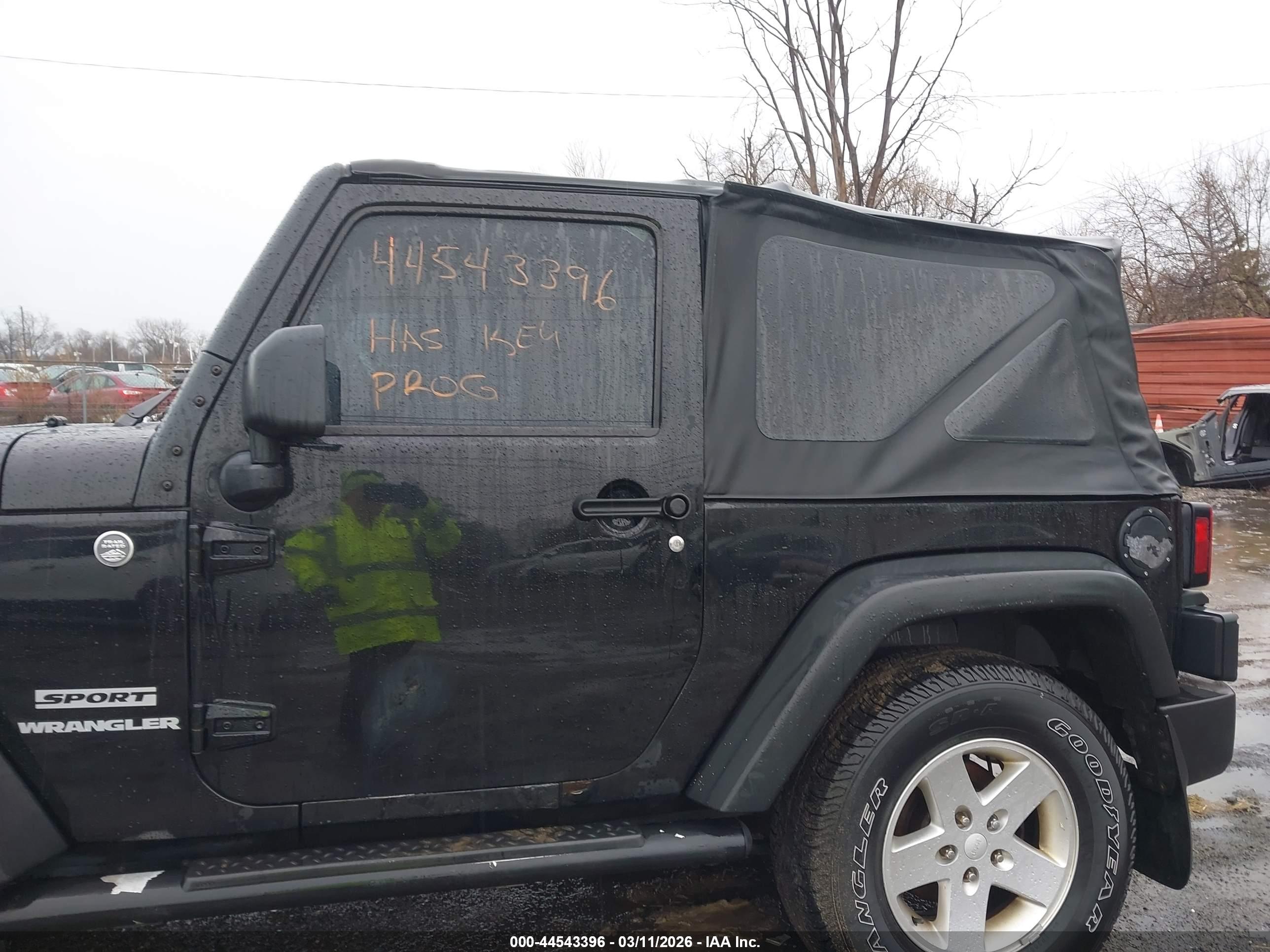 JEEP WRANGLER image 6