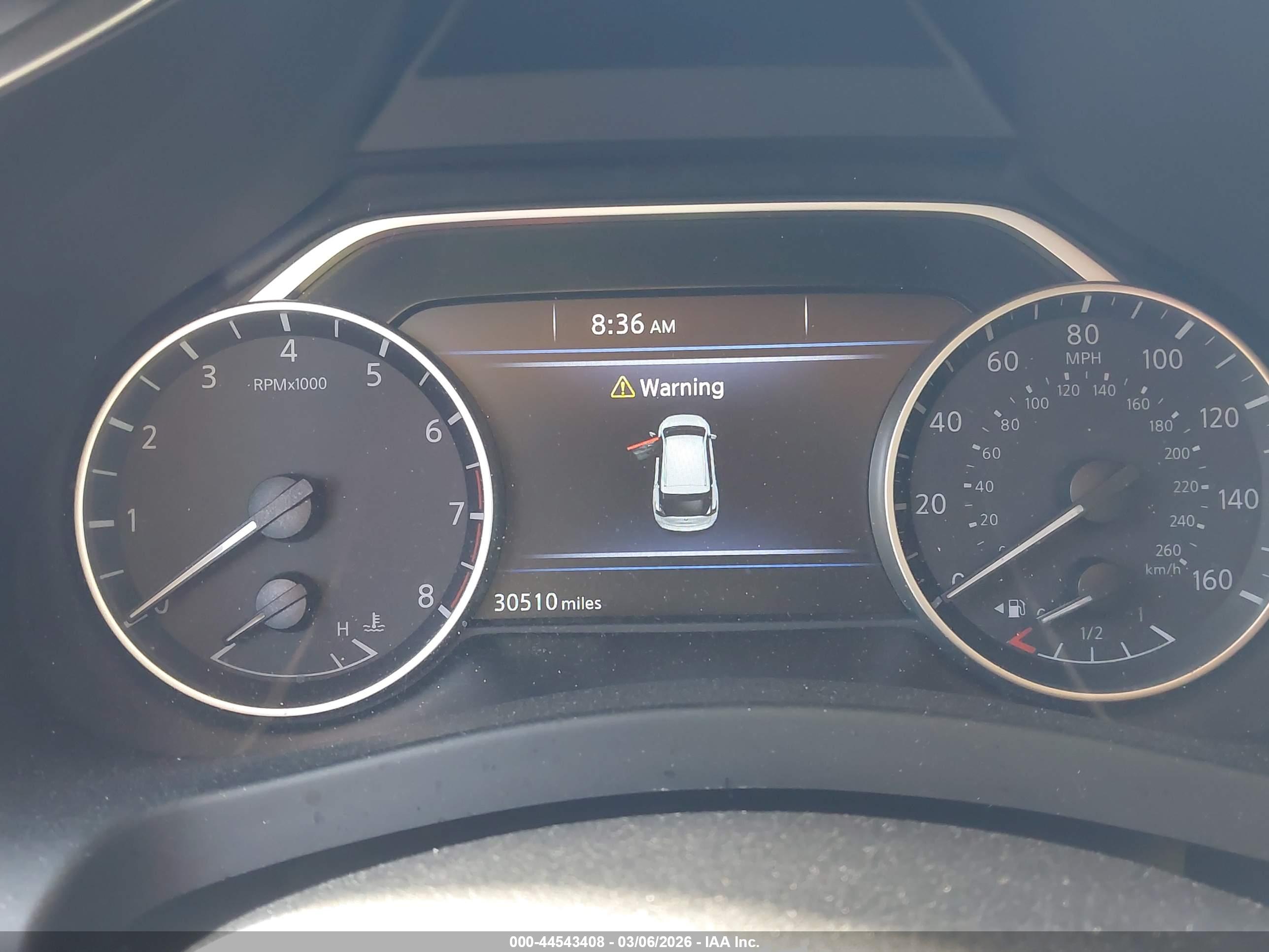 NISSAN MURANO image 7