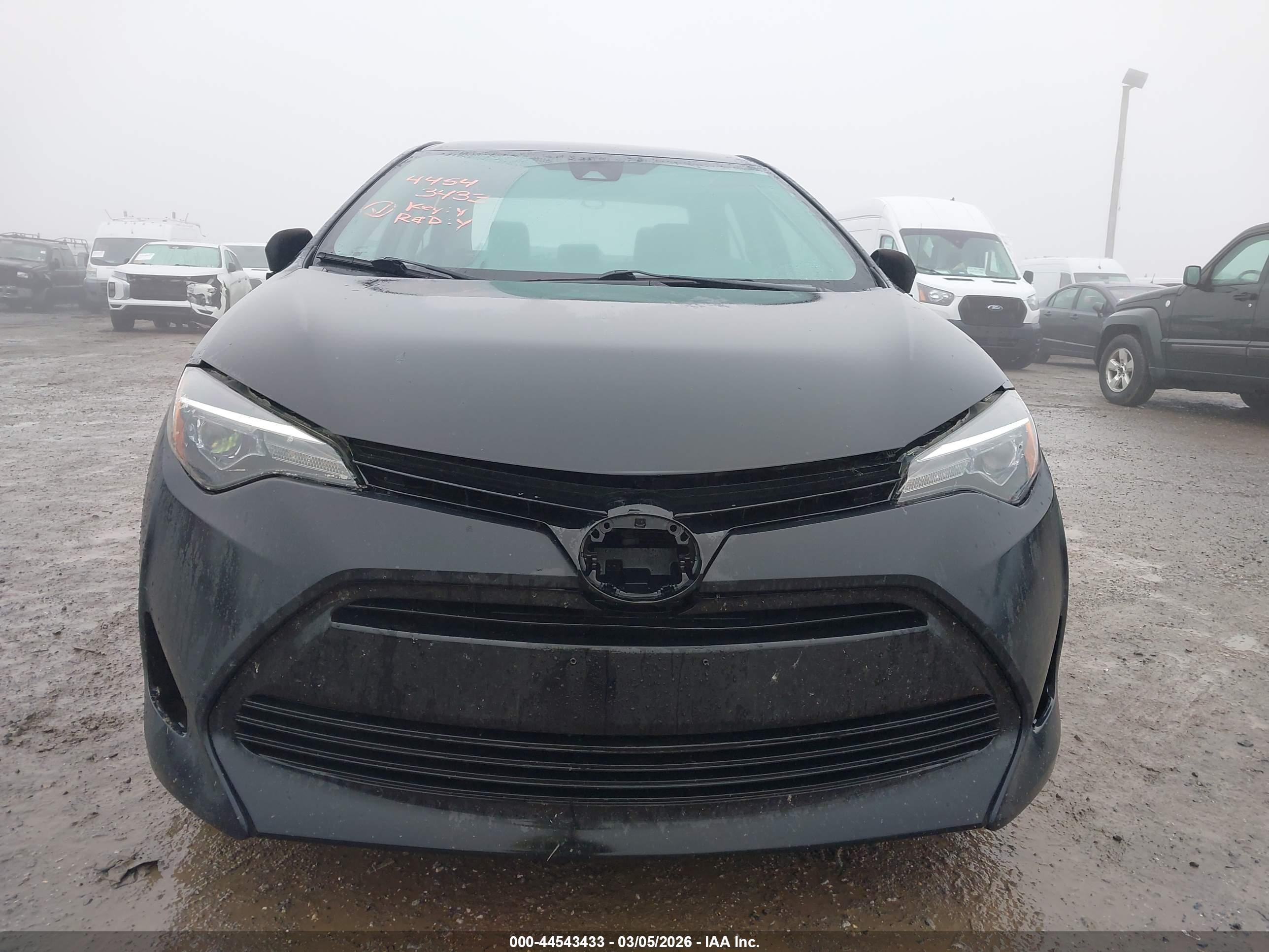 TOYOTA COROLLA image 6