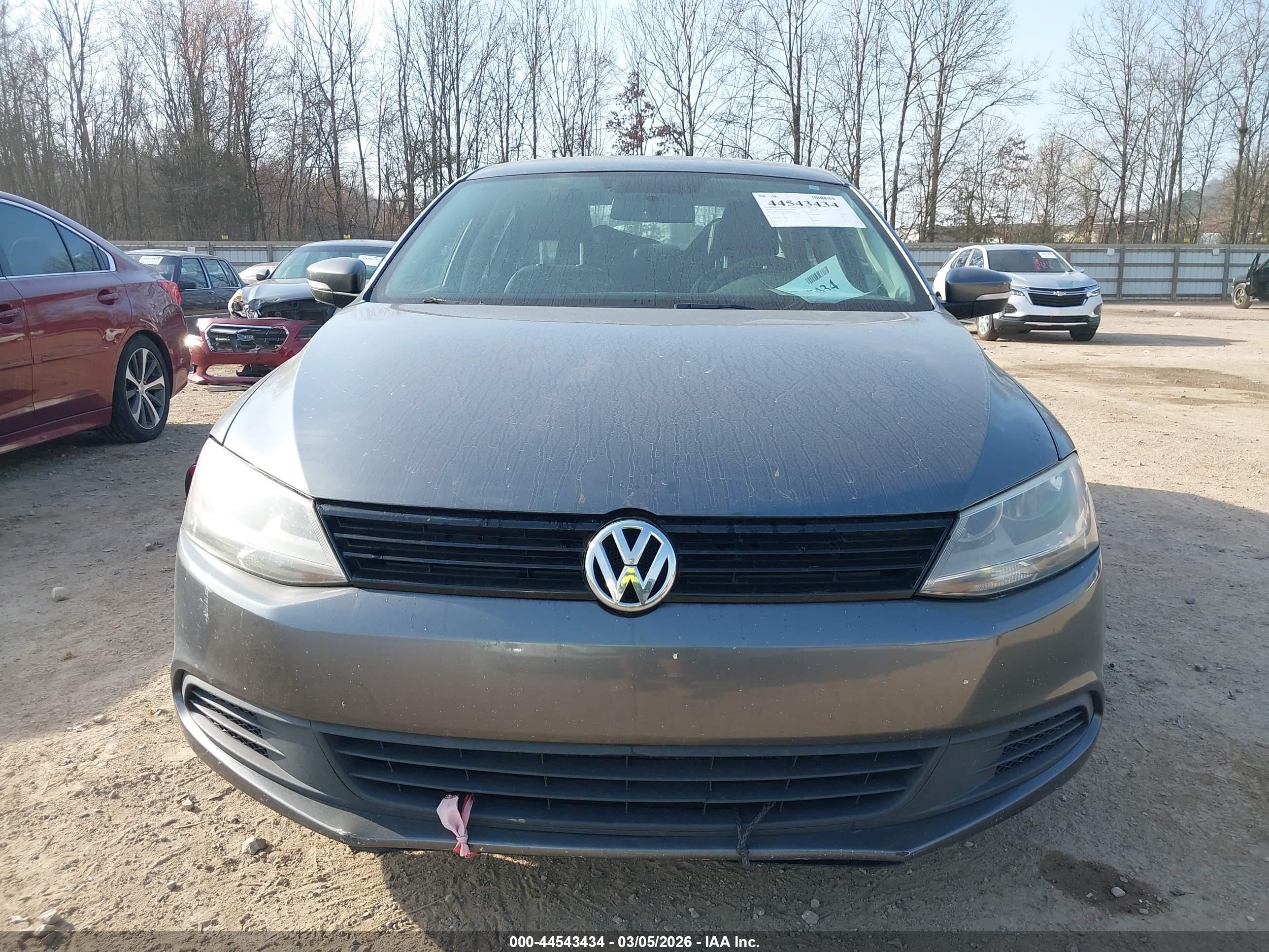 VOLKSWAGEN JETTA image 6