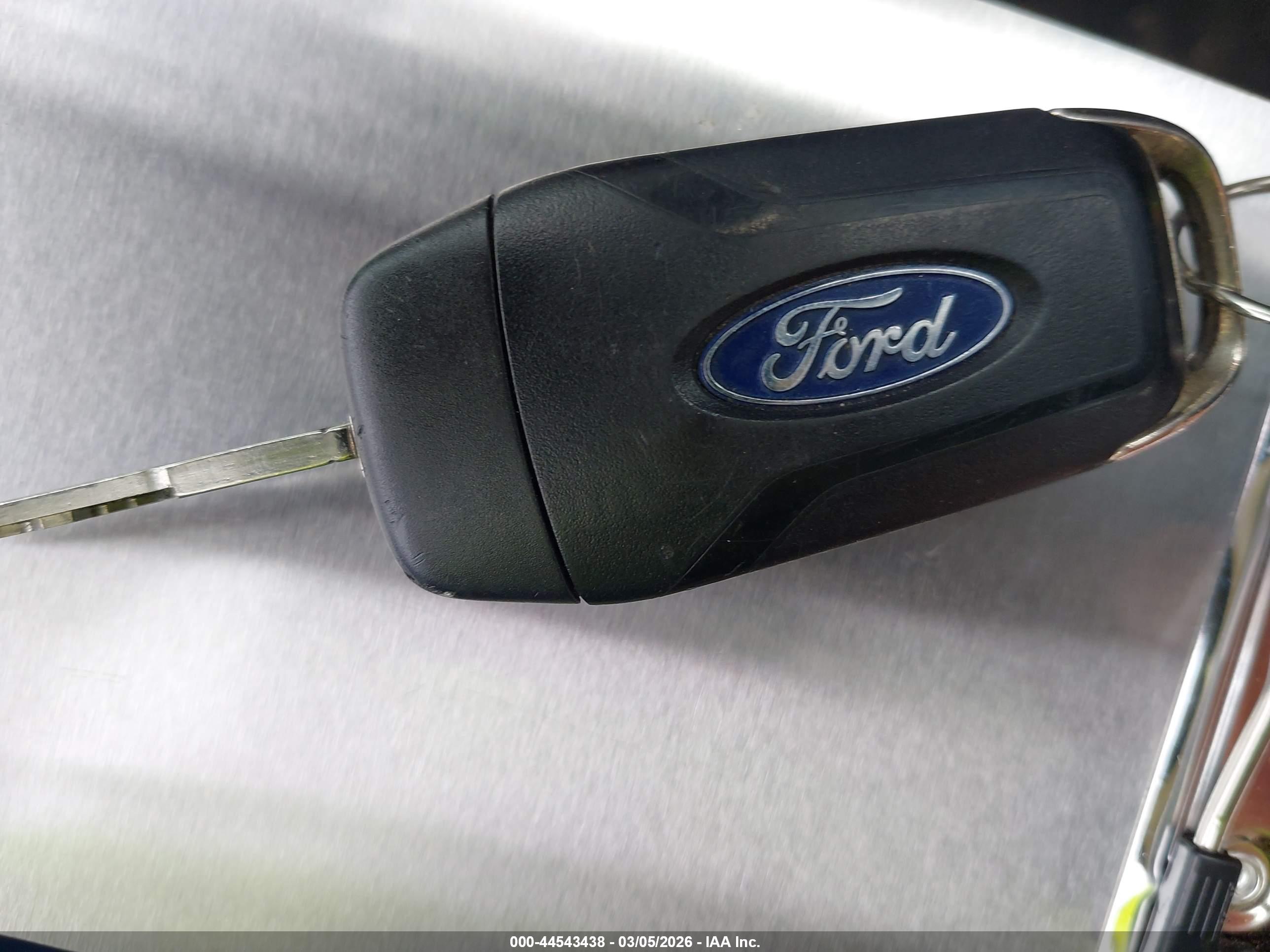 FORD TRANSIT image 11