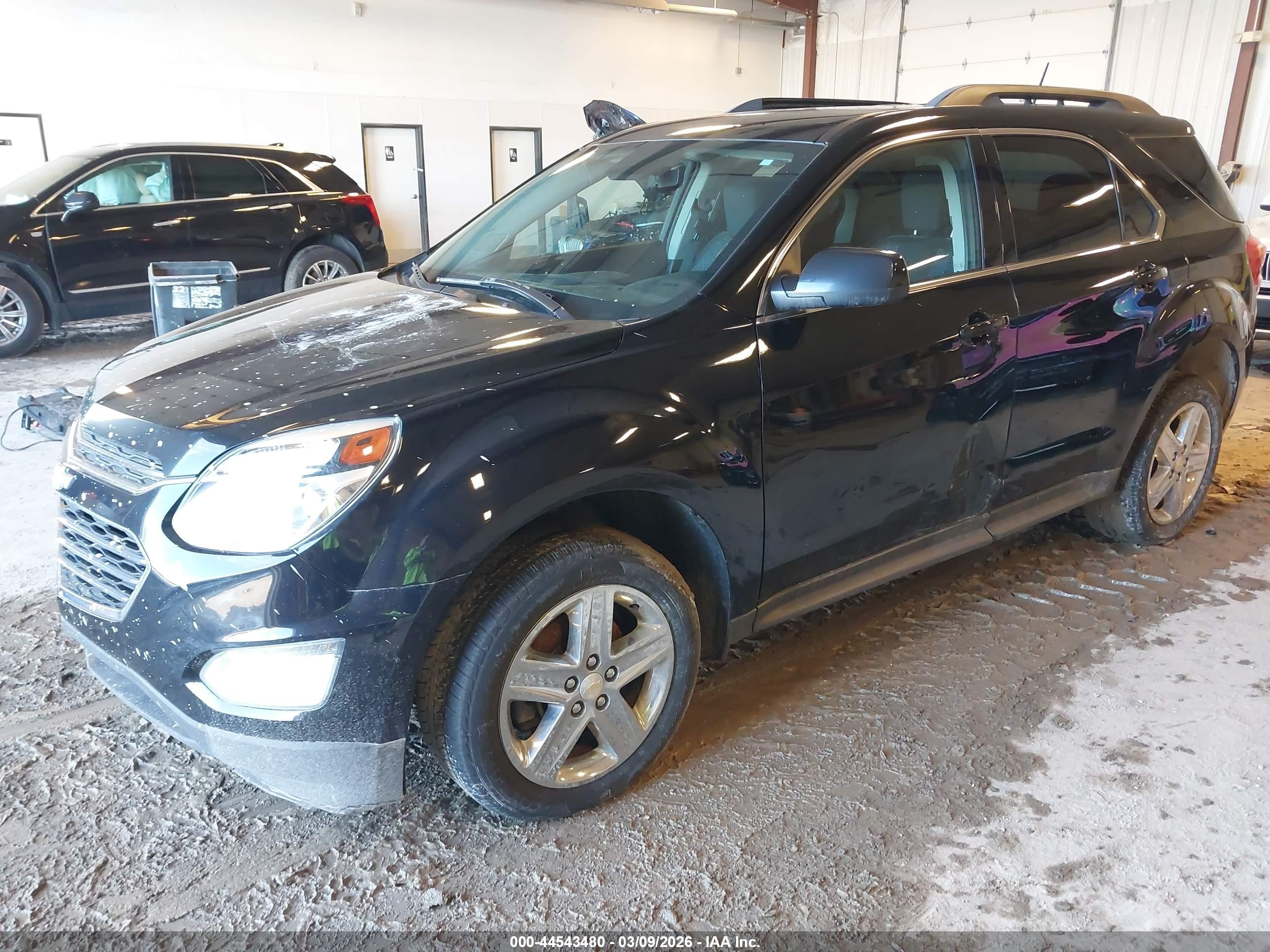 CHEVROLET EQUINOX image 2
