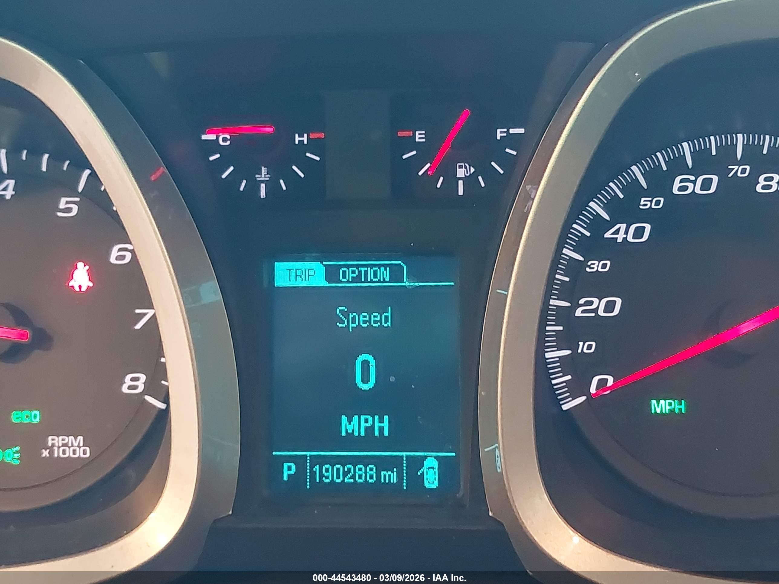 CHEVROLET EQUINOX image 7