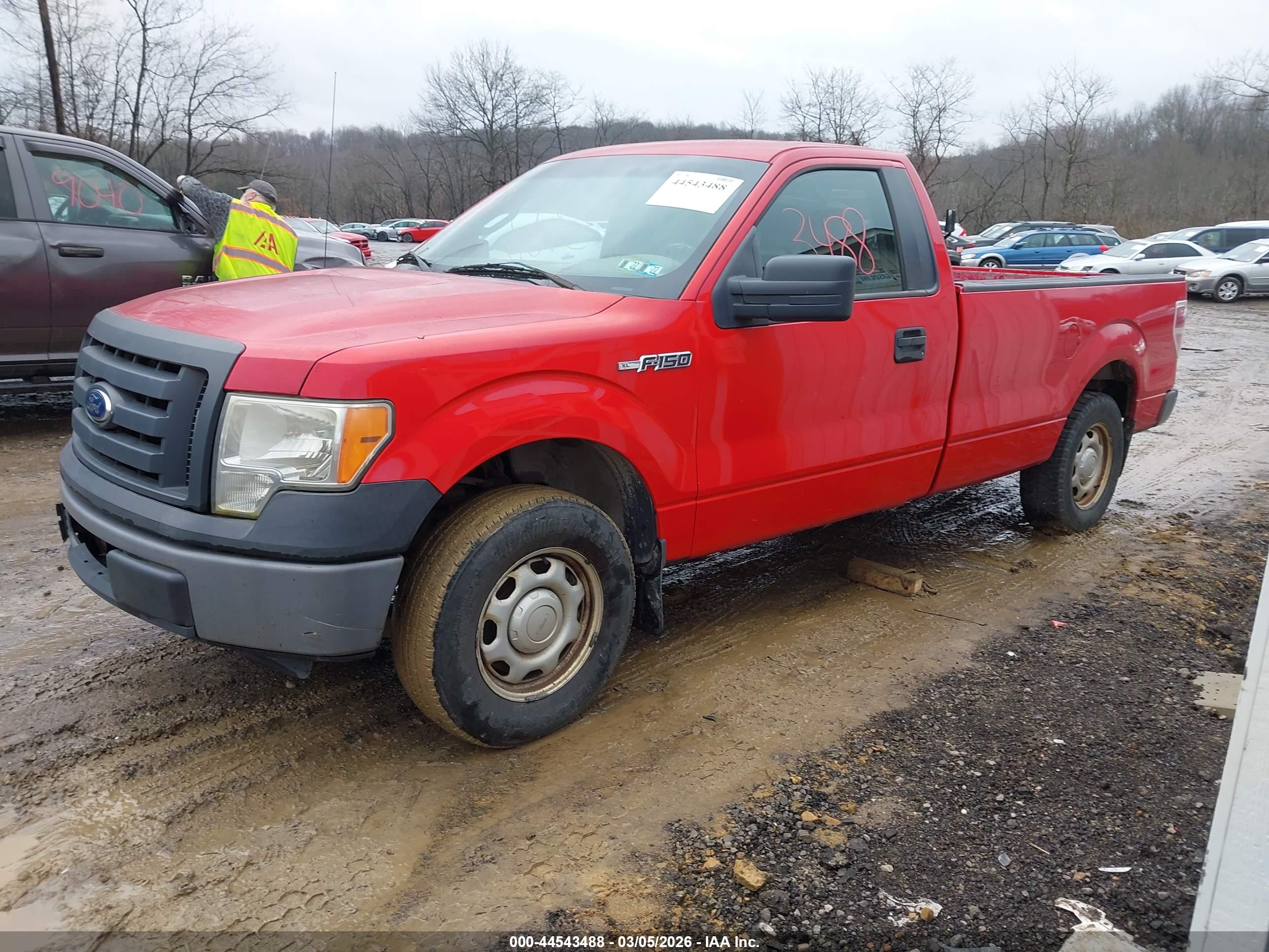 FORD F-150 image 2