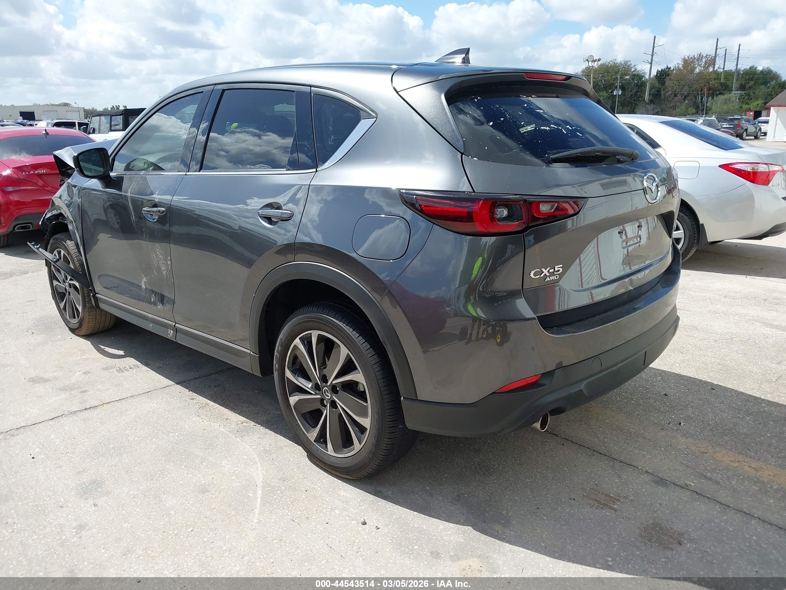 MAZDA CX-5 image 3