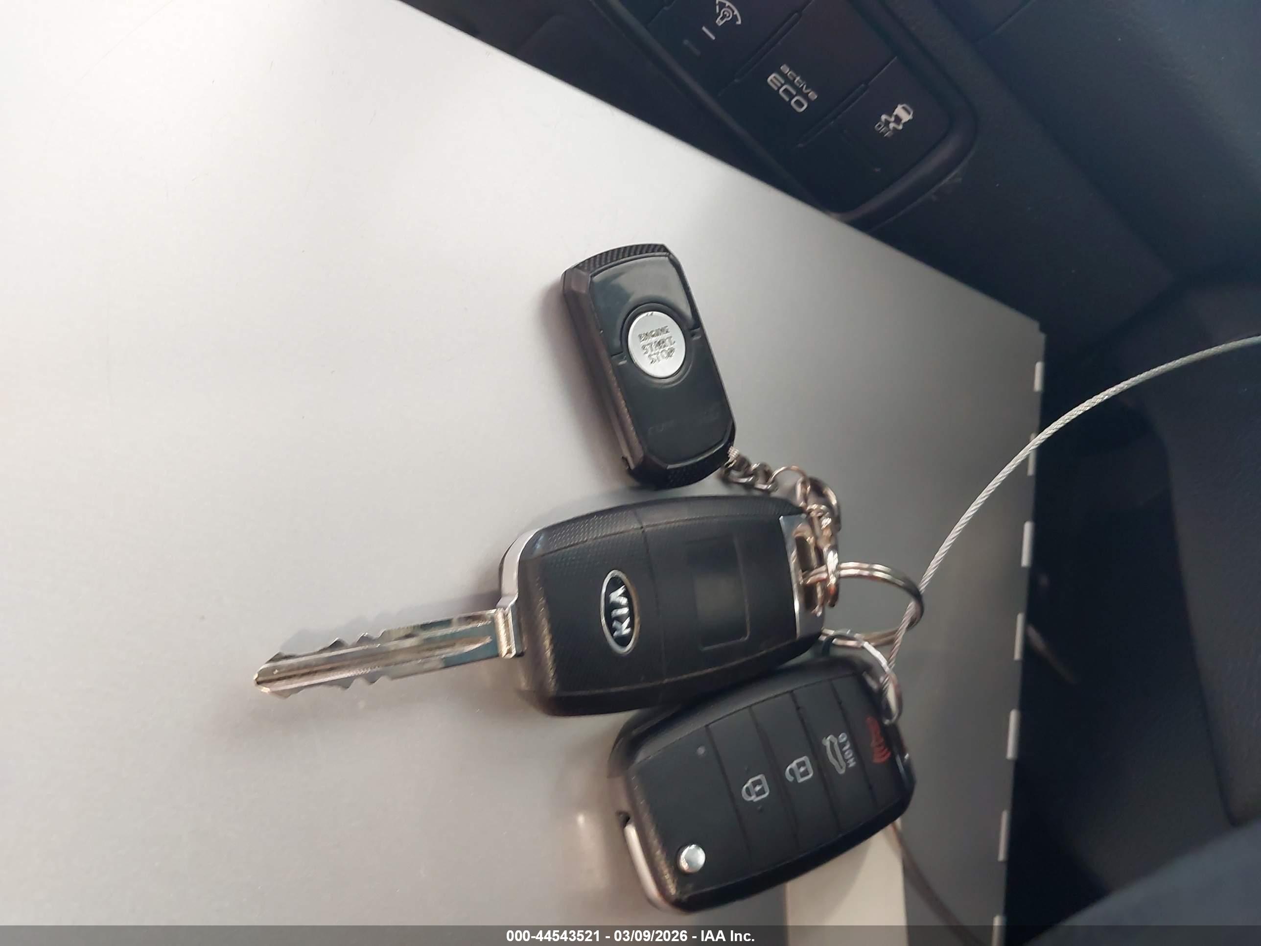 KIA FORTE image 11