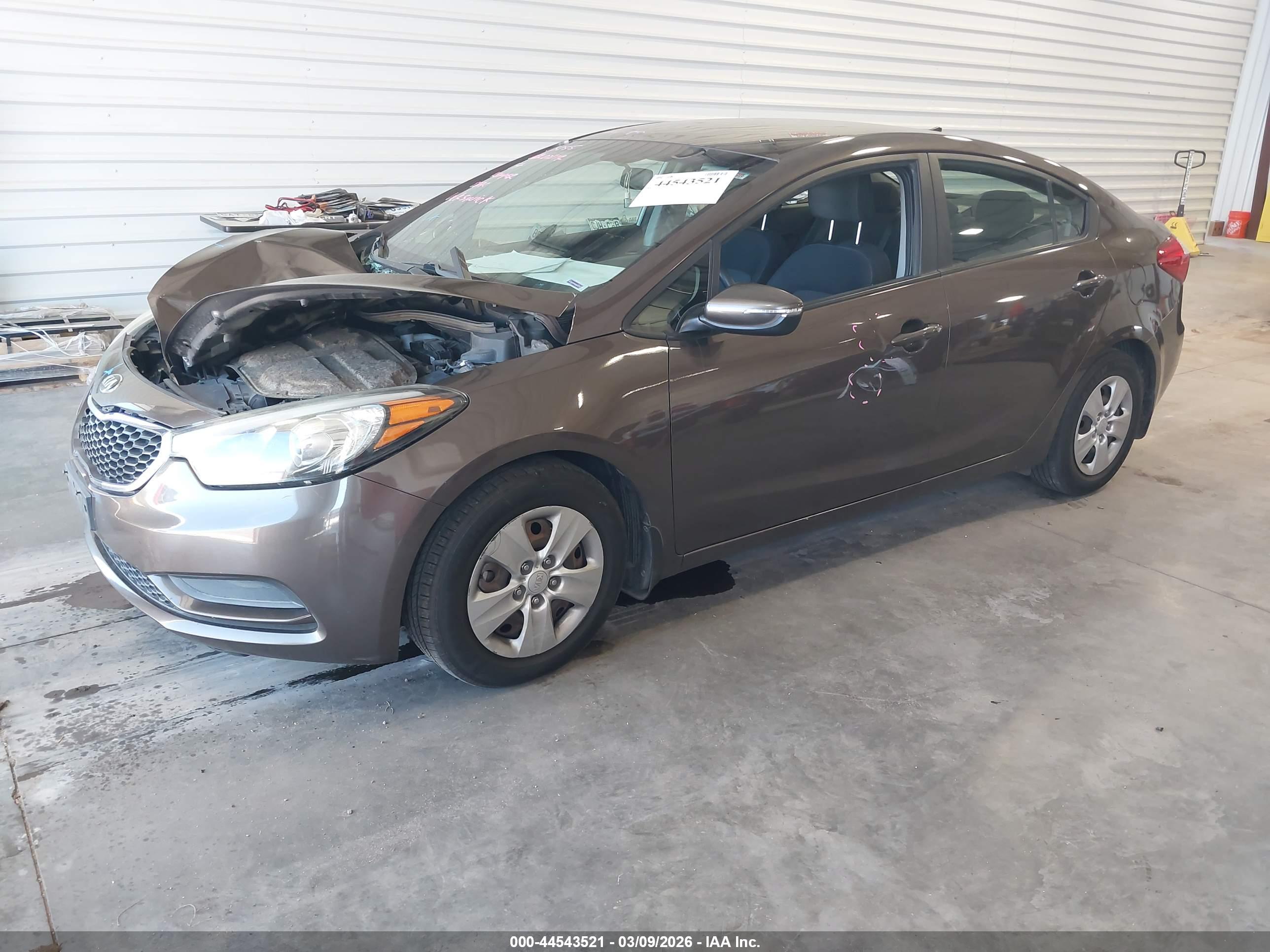 KIA FORTE image 2