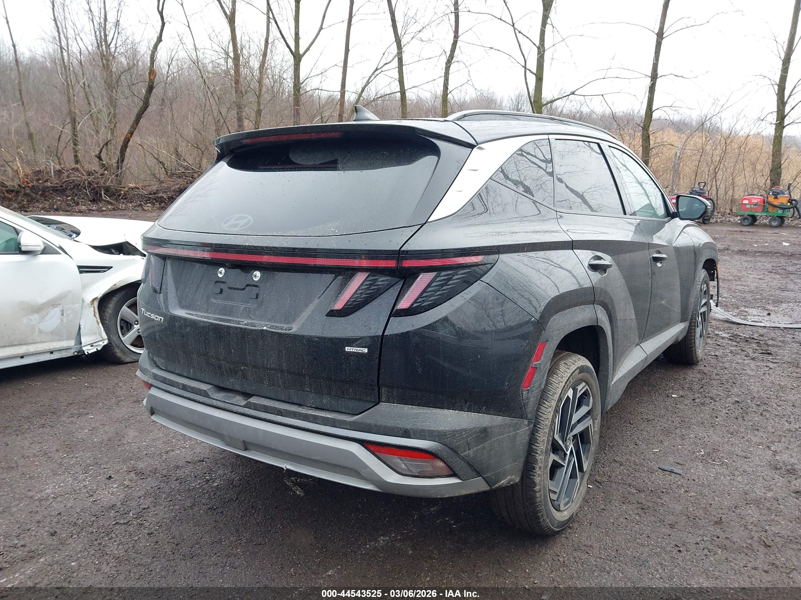 HYUNDAI TUCSON image 4