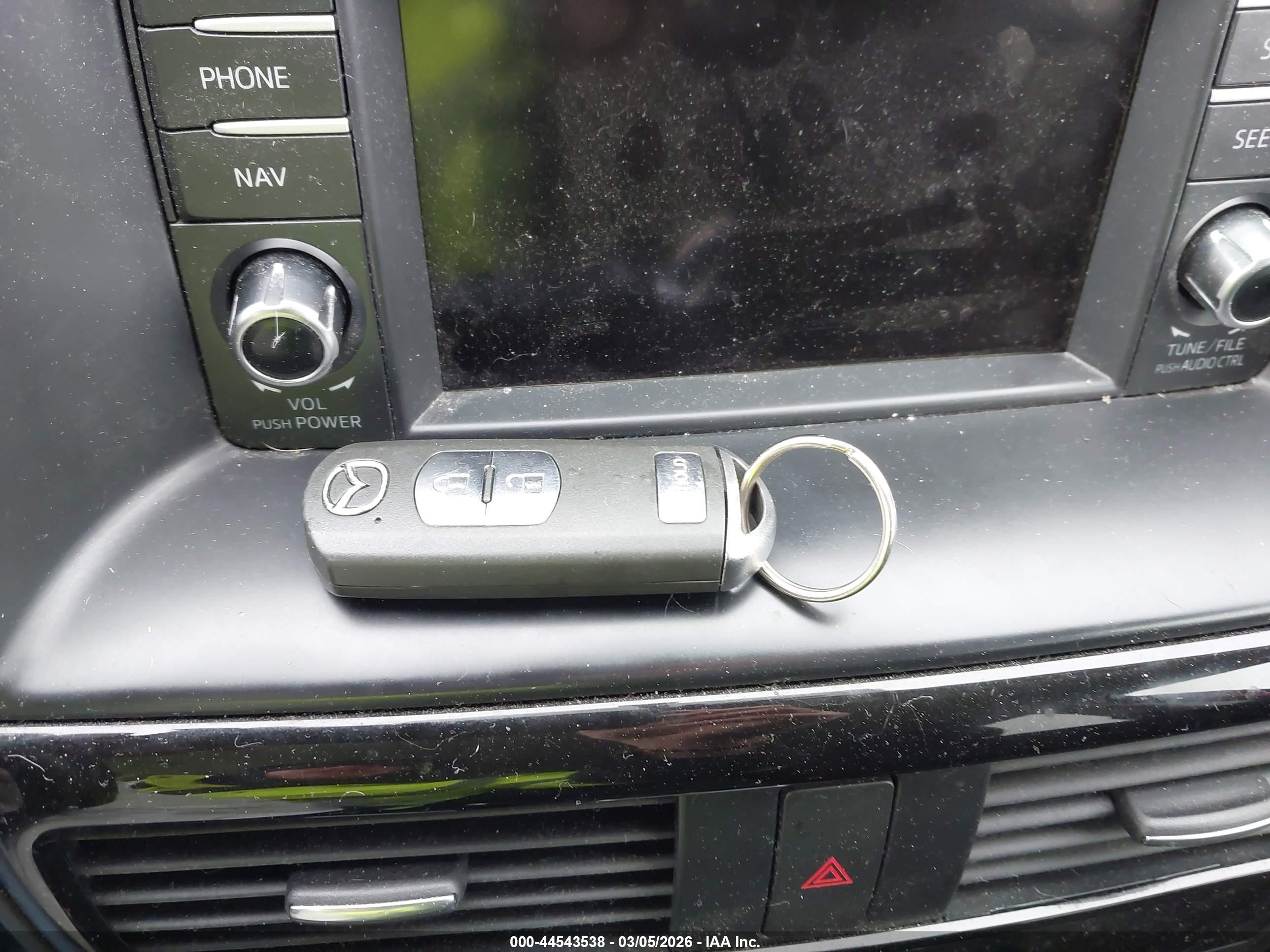 MAZDA CX-5 image 11