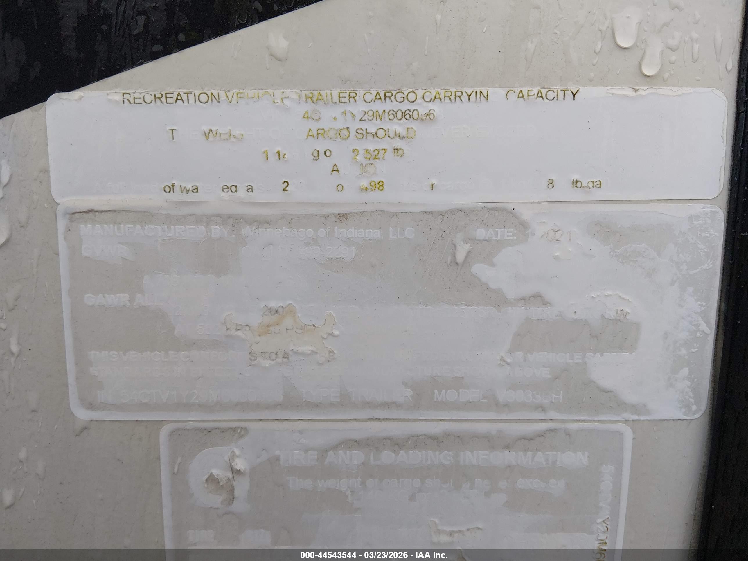 WINNEBAGO VOYAGE image 9