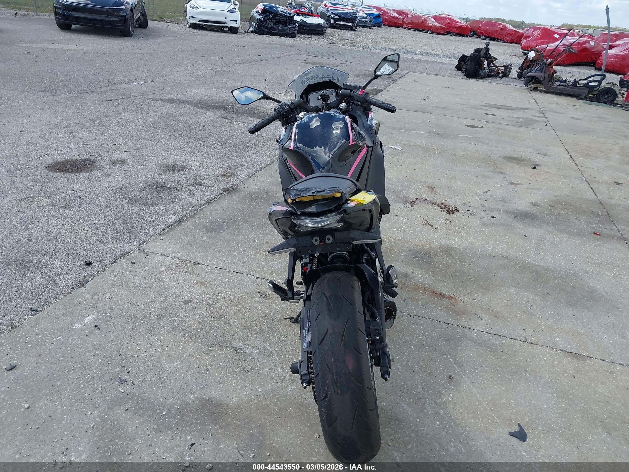 KAWASAKI EX650 image 6