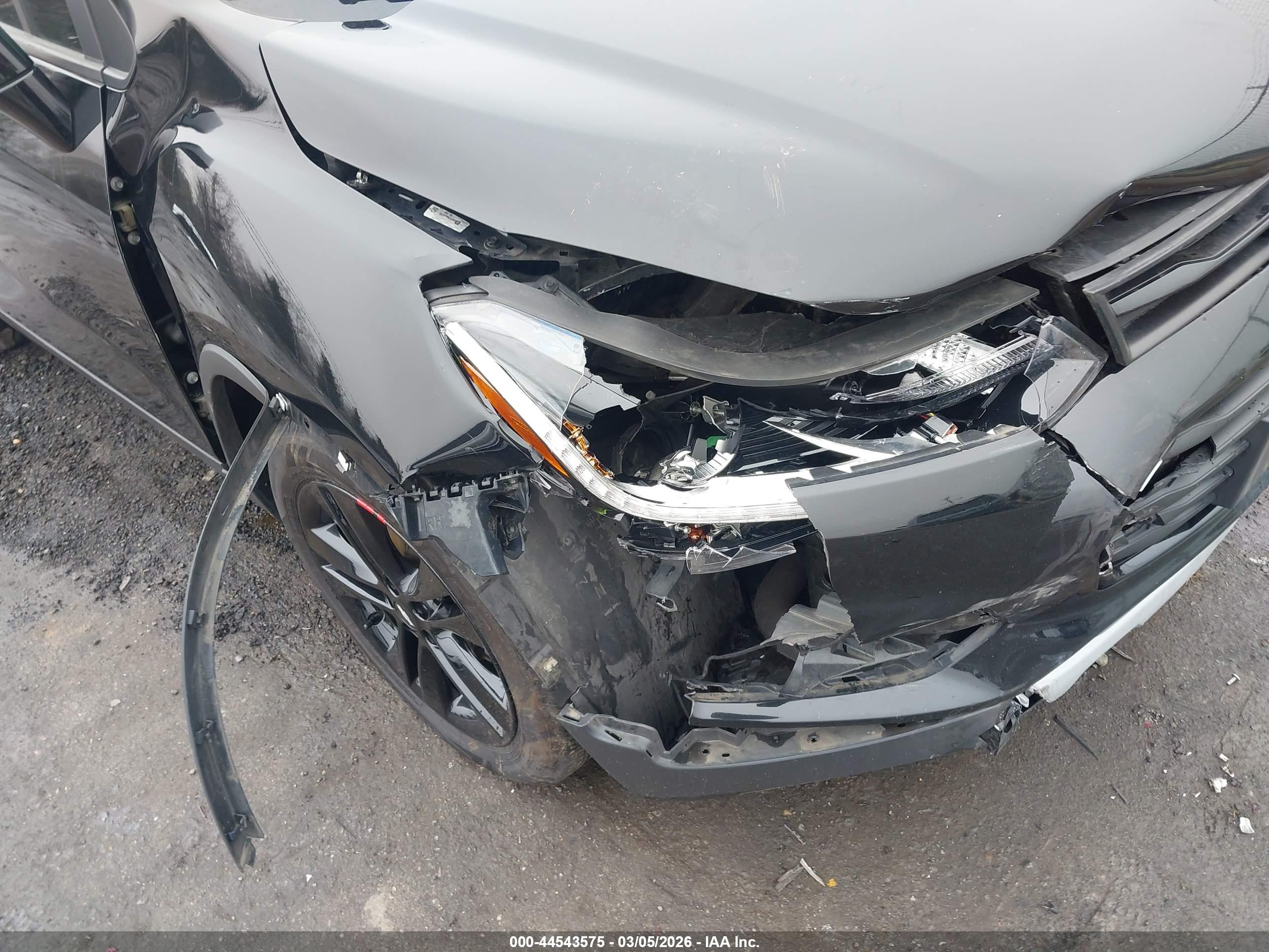 CHEVROLET TRAX image 6