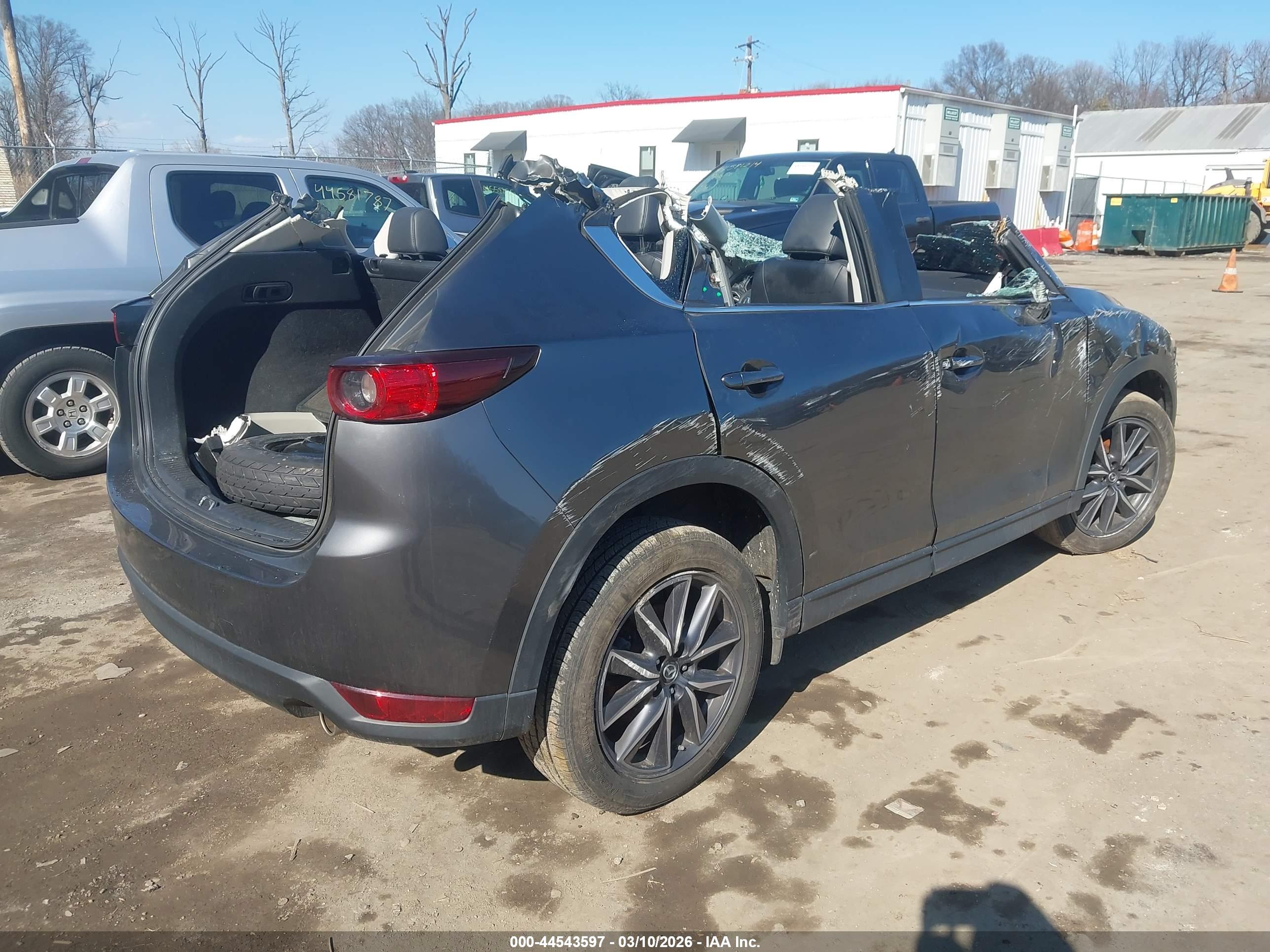 MAZDA CX-5 image 4