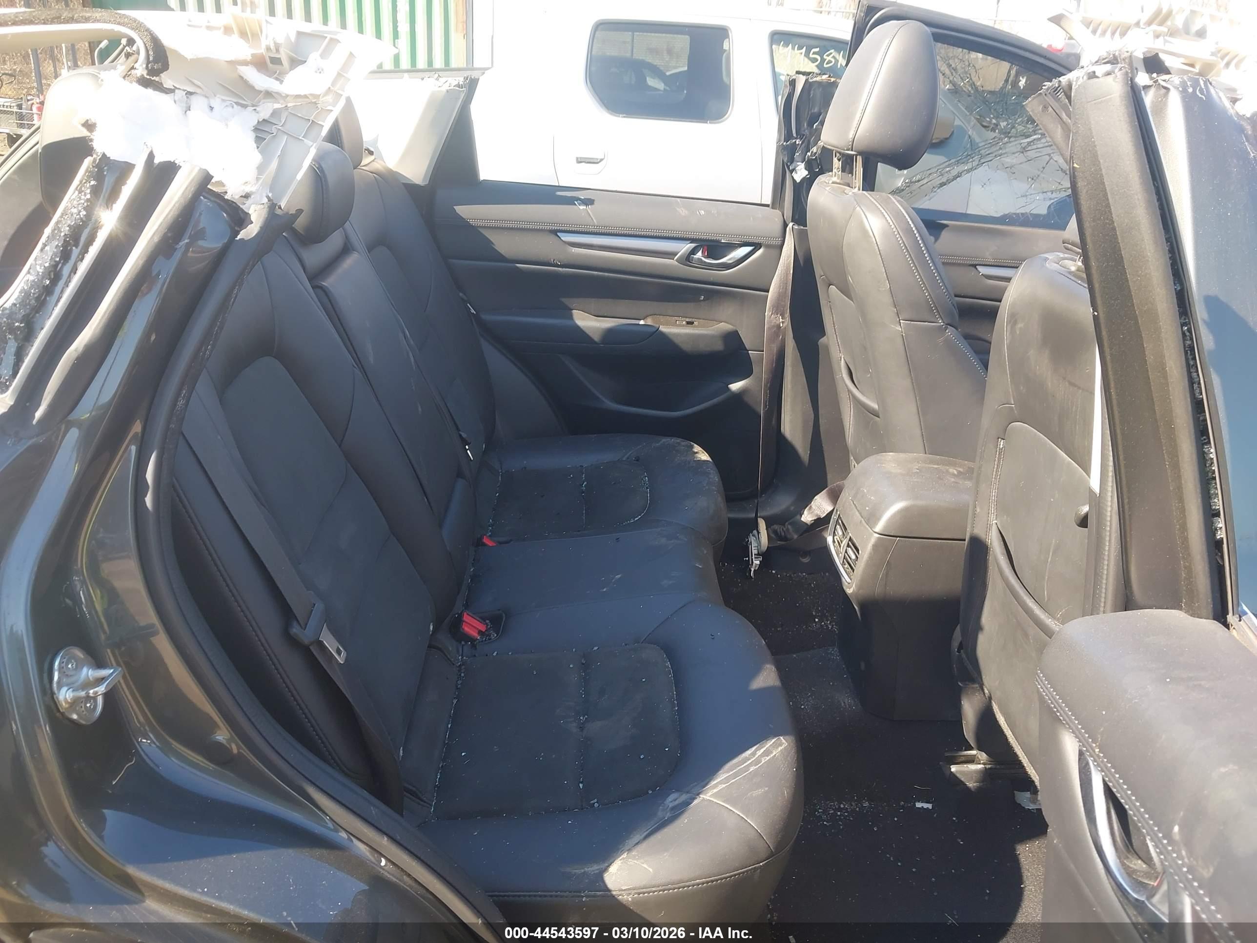 MAZDA CX-5 image 8