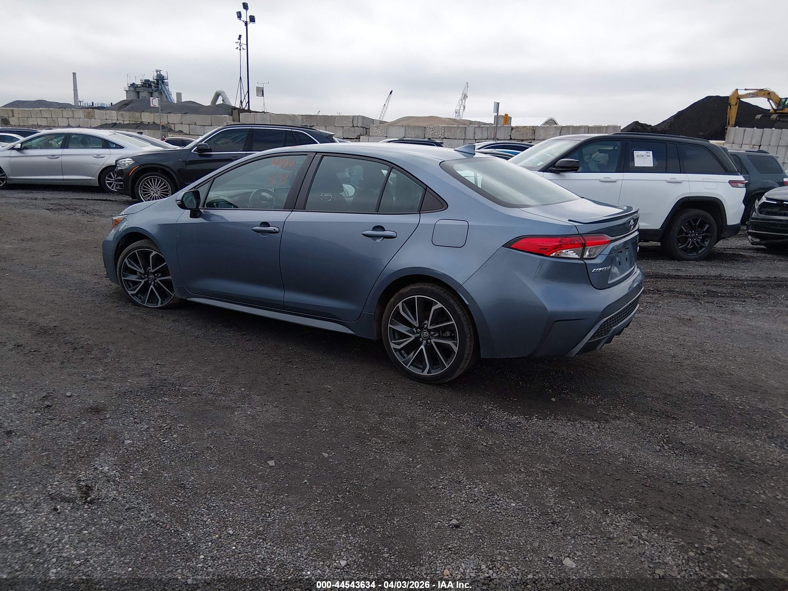 TOYOTA COROLLA image 3