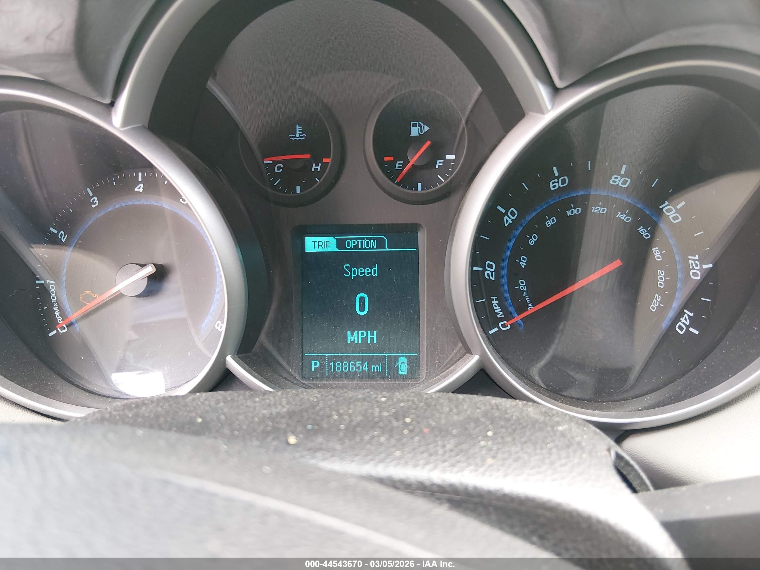 CHEVROLET CRUZE image 7