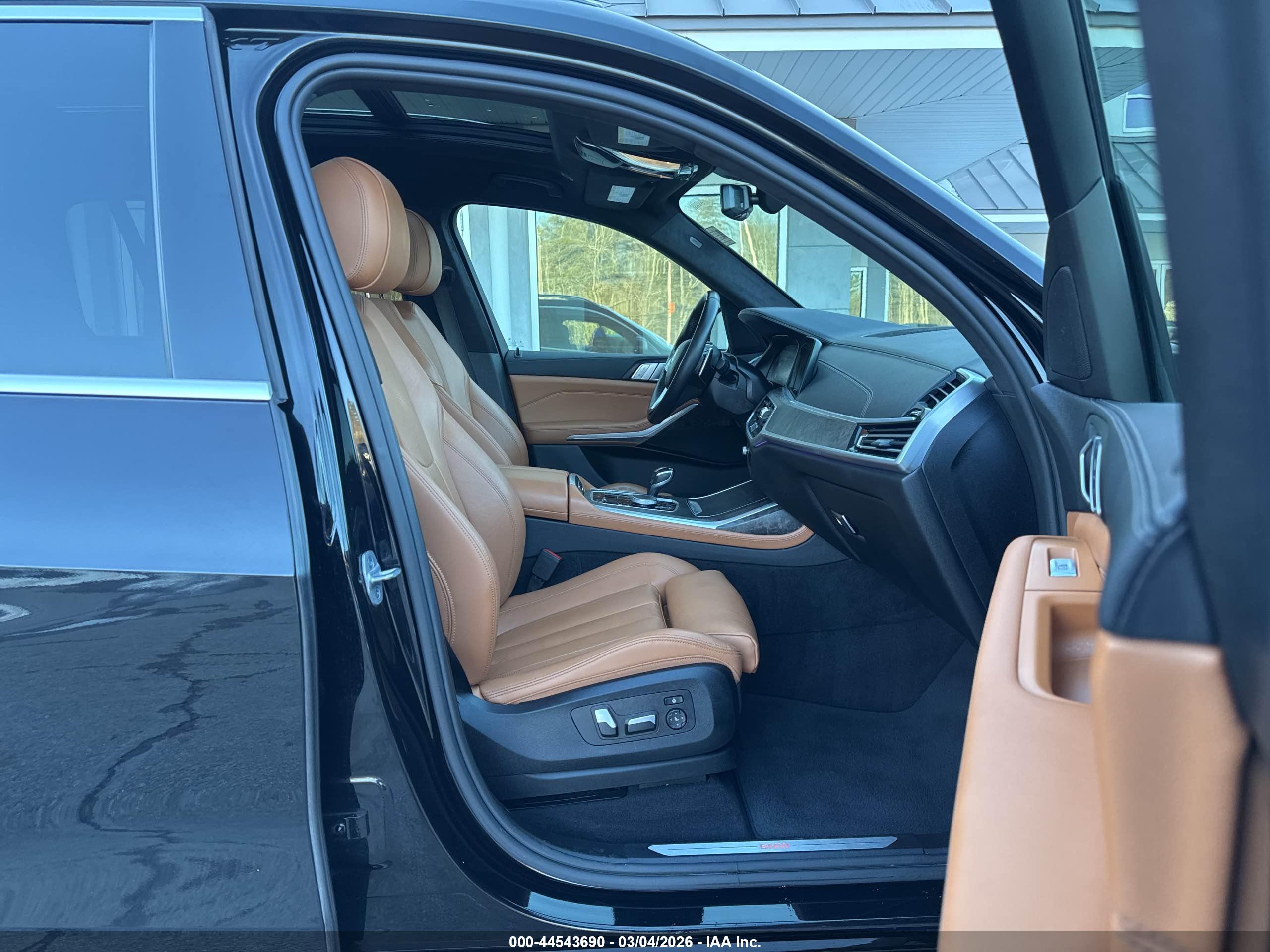 BMW X7 image 5