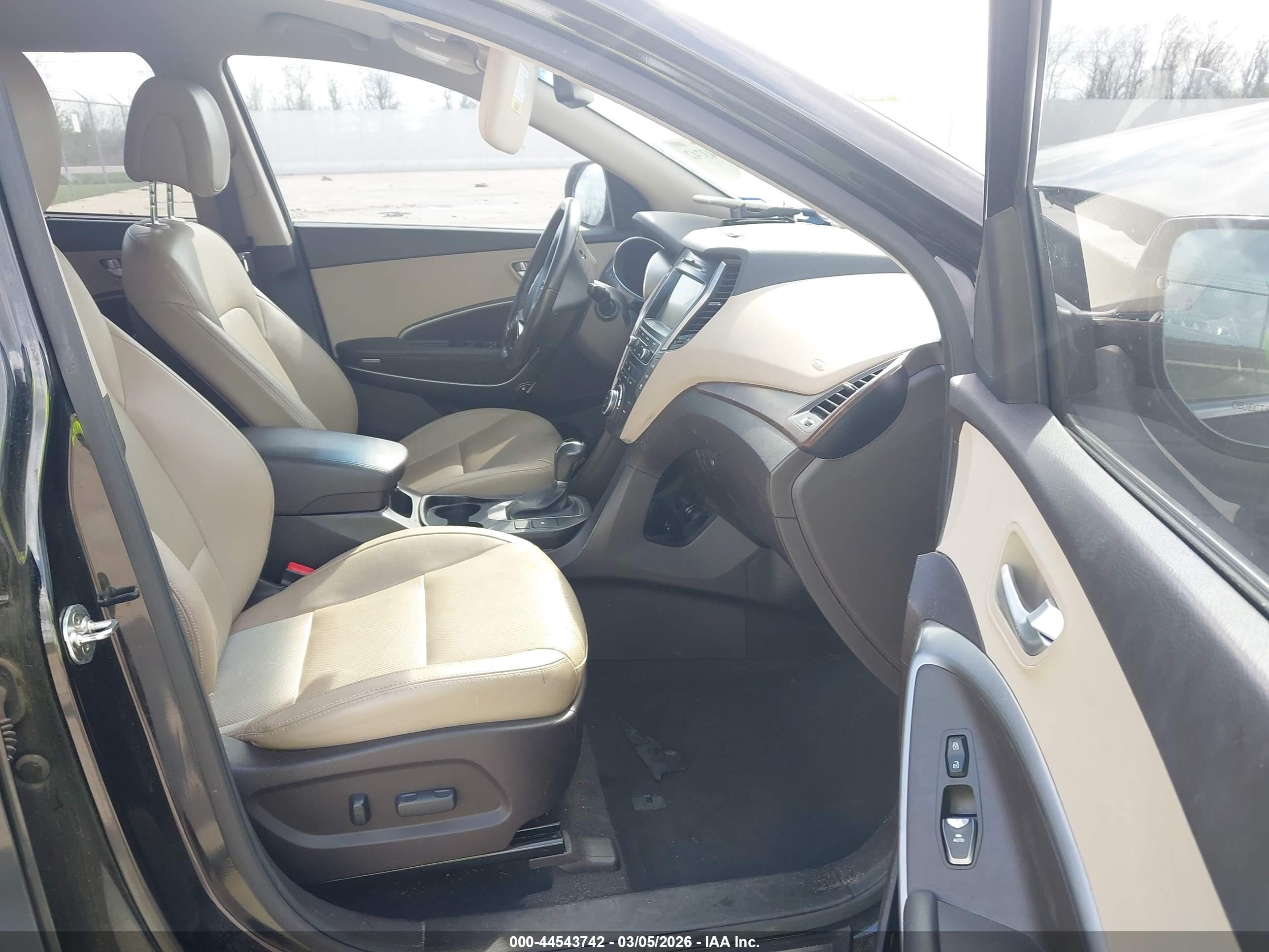 HYUNDAI SANTA image 5