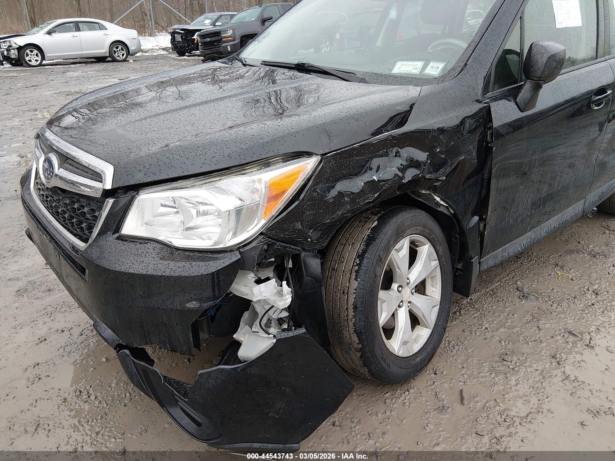 SUBARU FORESTER image 6
