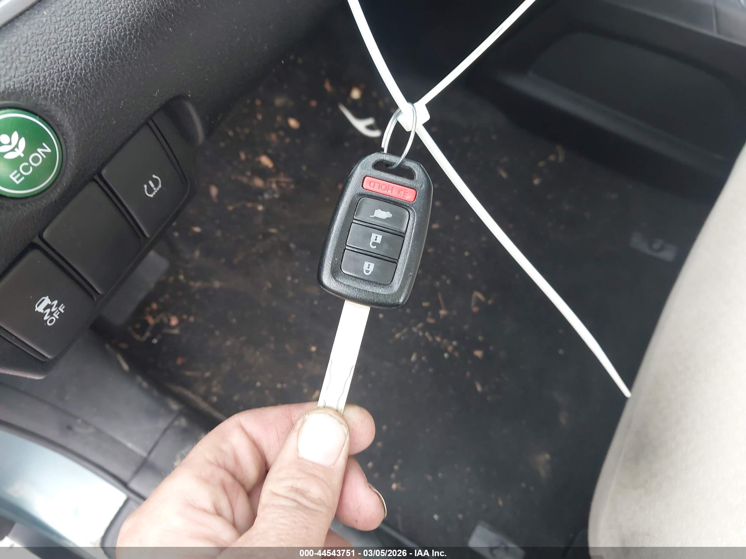 HONDA CR-V image 11