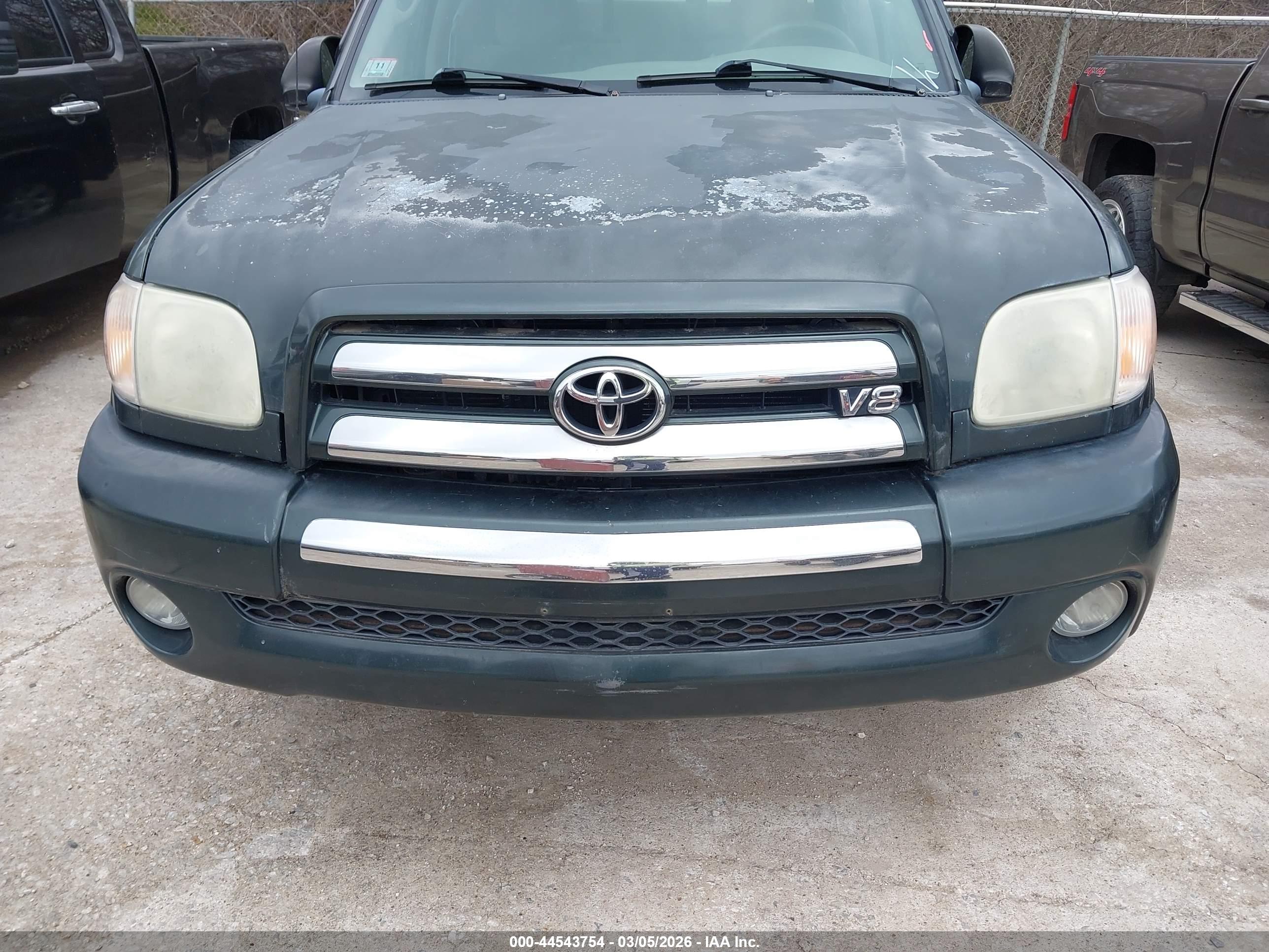 TOYOTA TUNDRA image 6