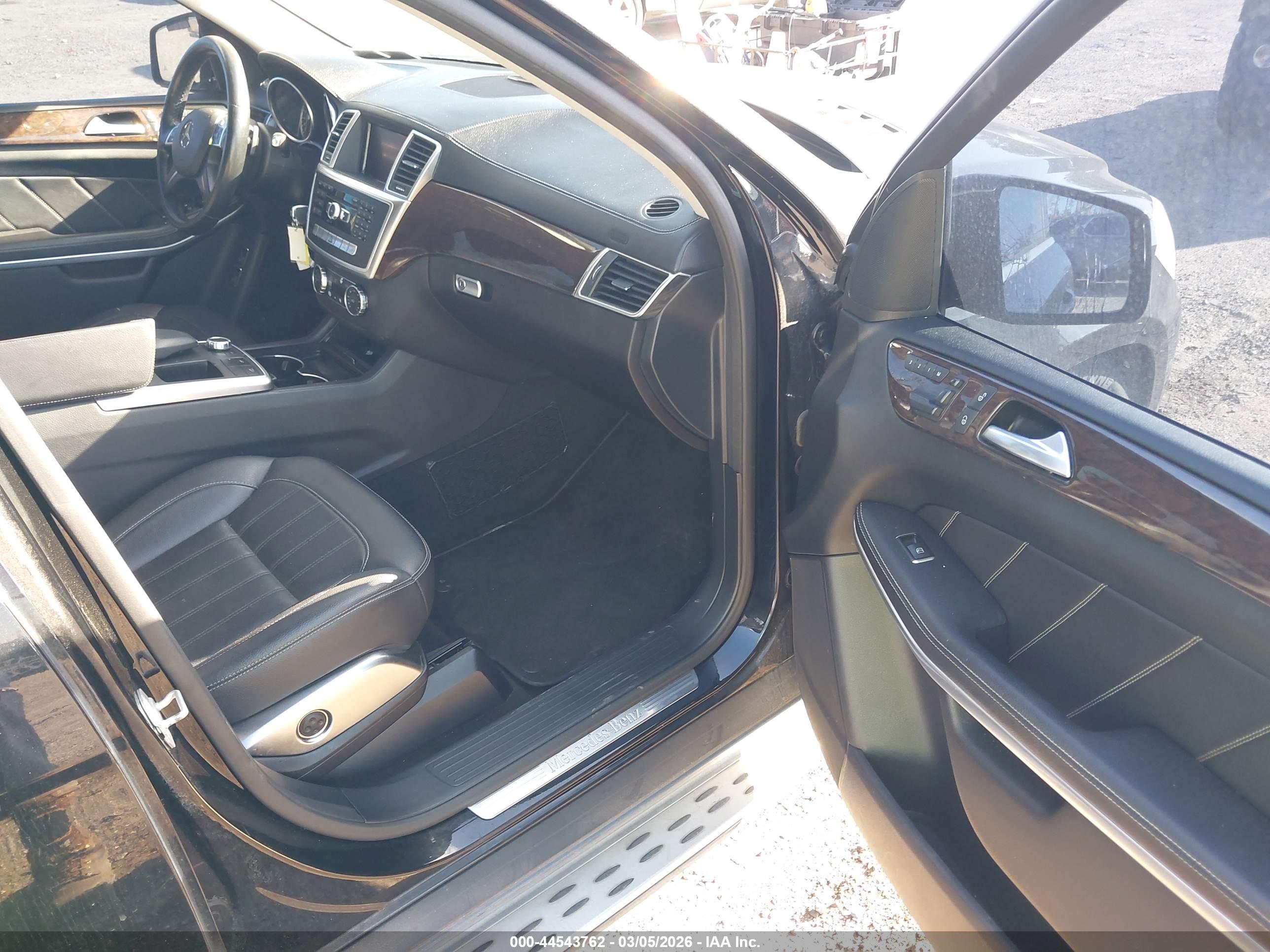MERCEDES-BENZ GL image 5
