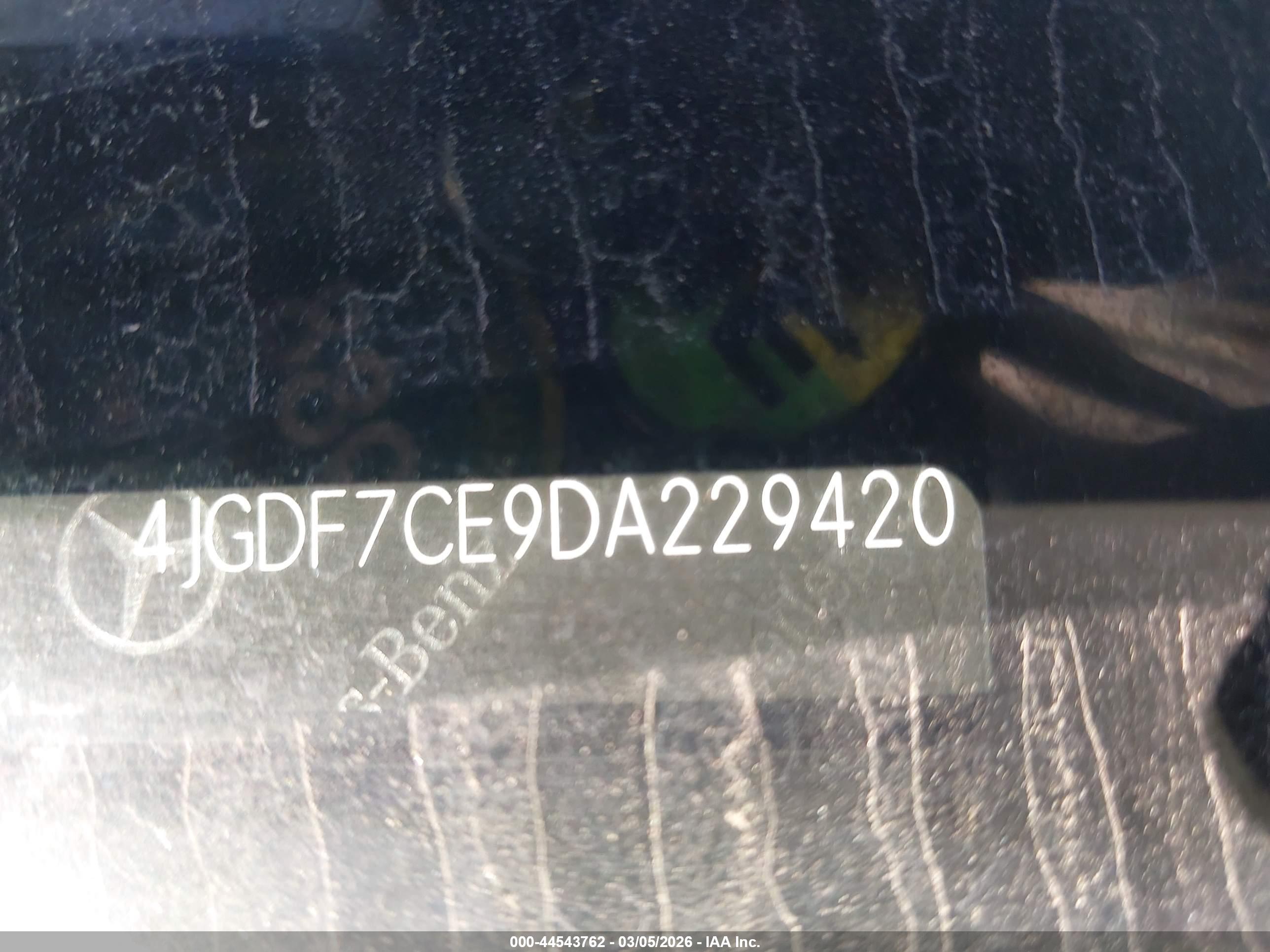 MERCEDES-BENZ GL image 9