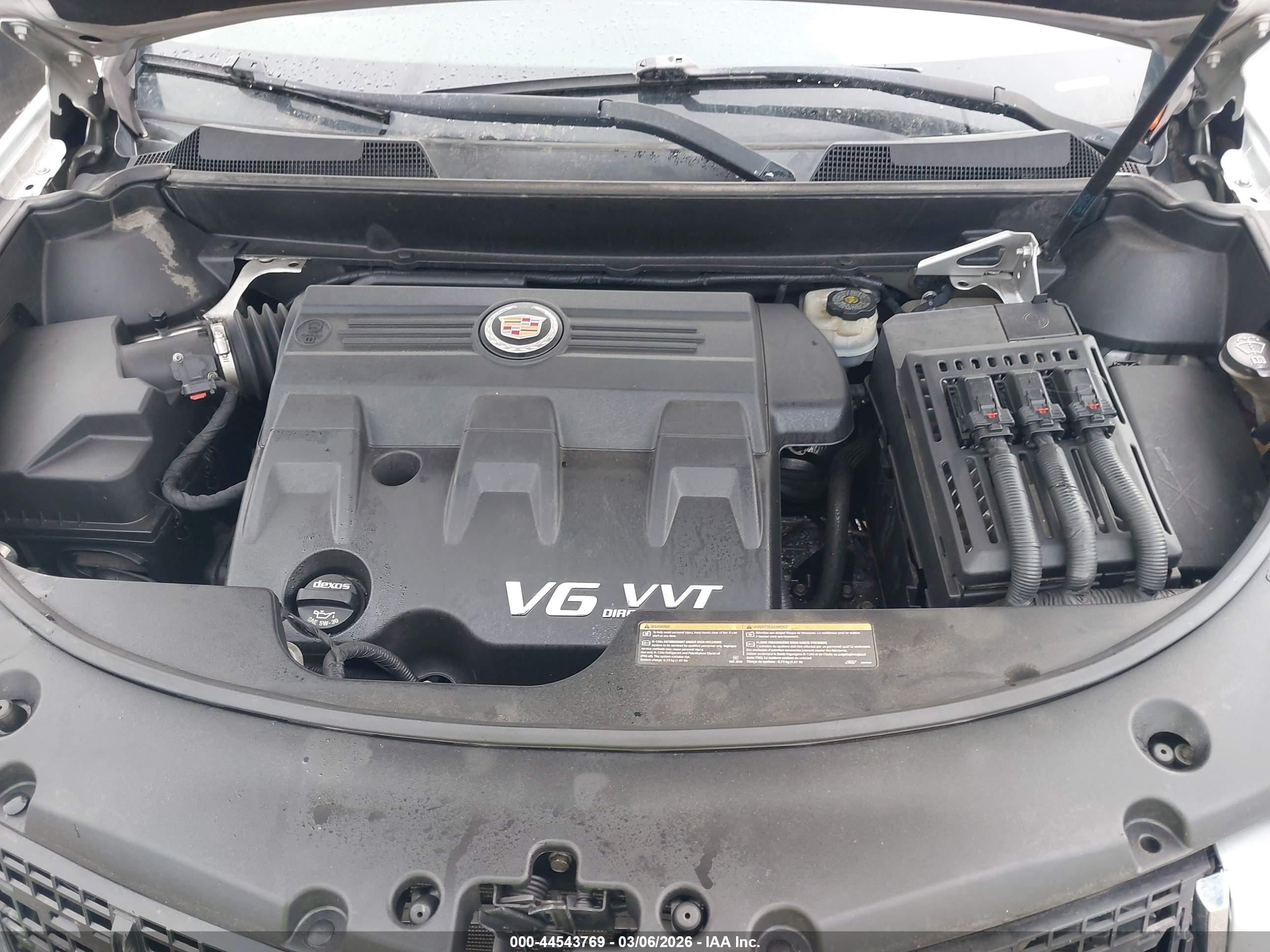 CADILLAC SRX image 10