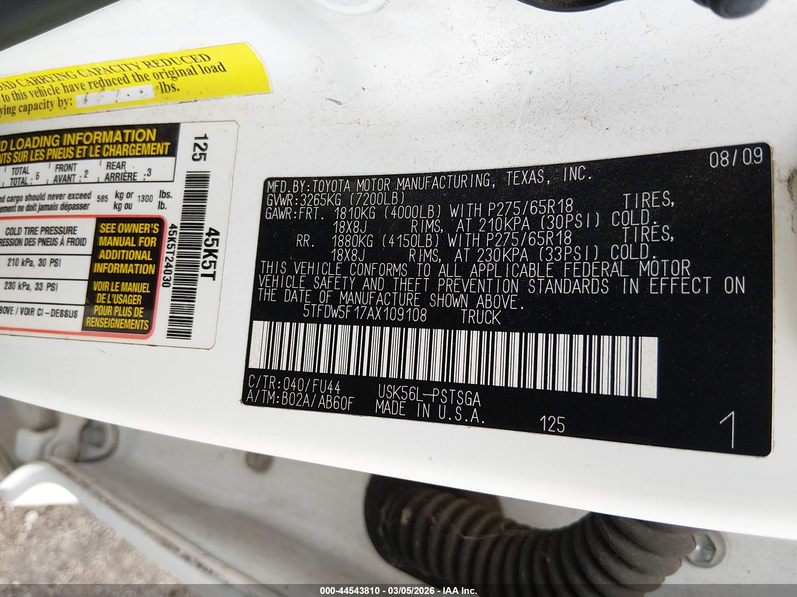 TOYOTA TUNDRA image 9