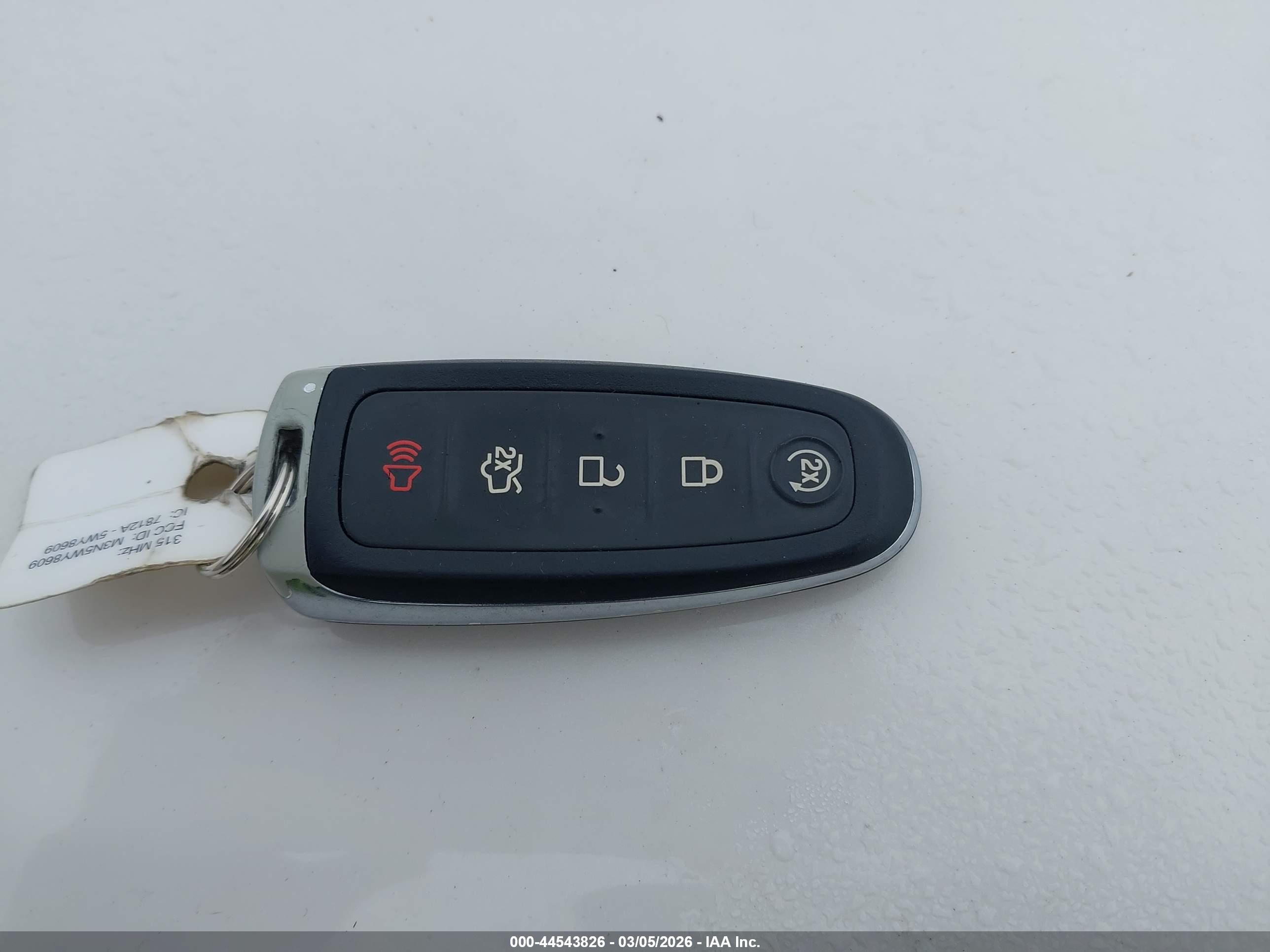 FORD ESCAPE image 11