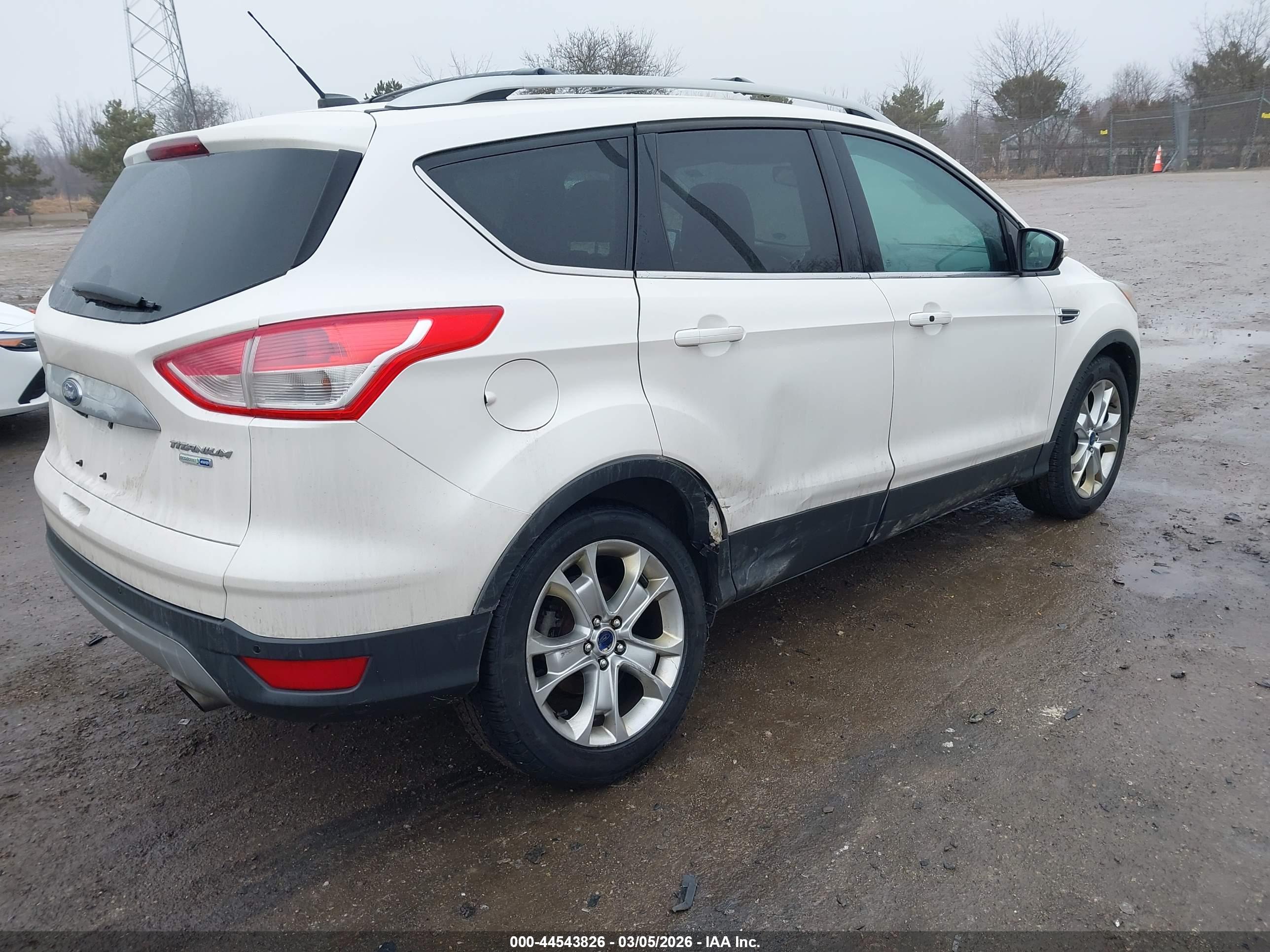 FORD ESCAPE image 4