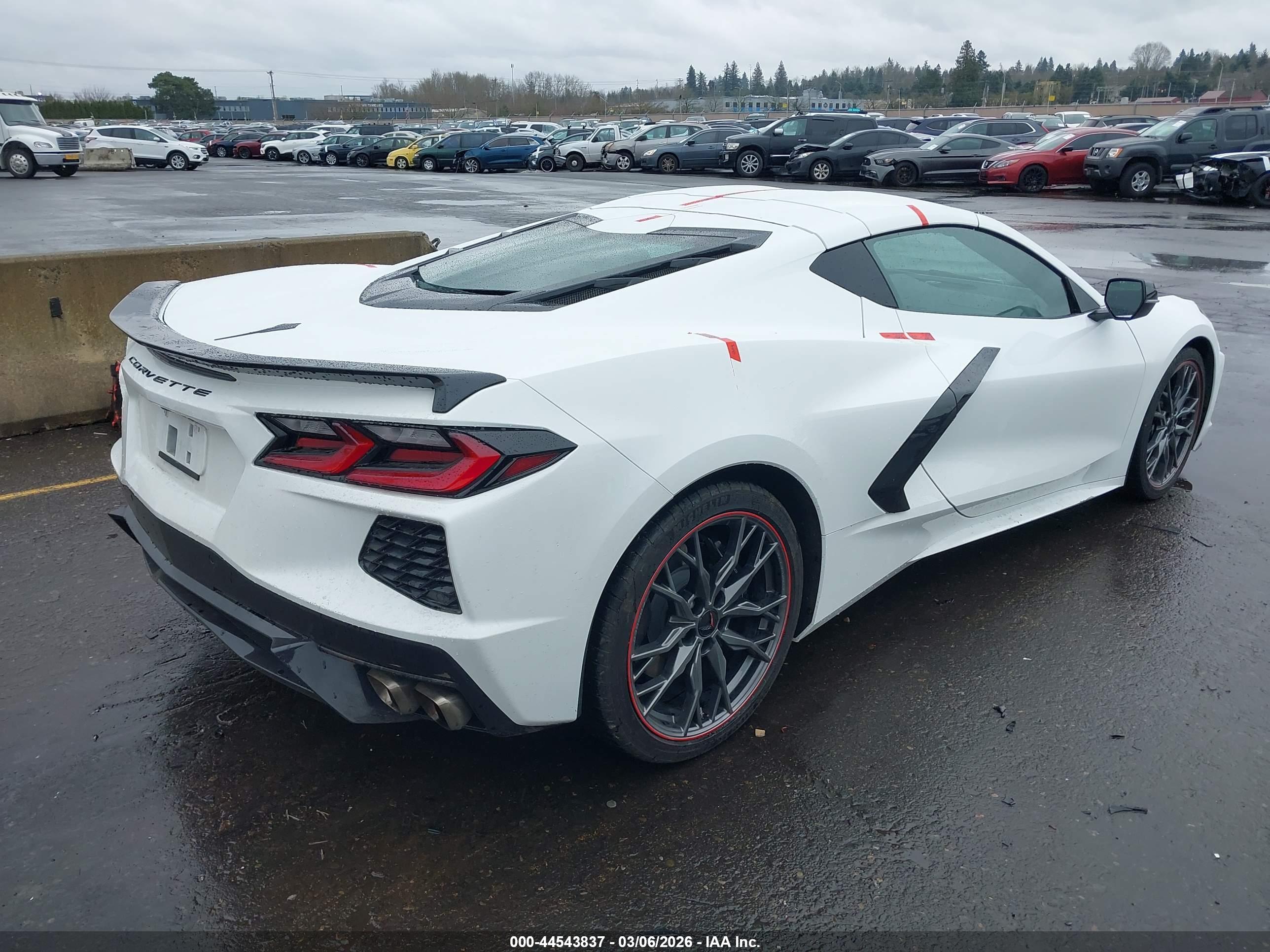 CHEVROLET CORVETTE image 4
