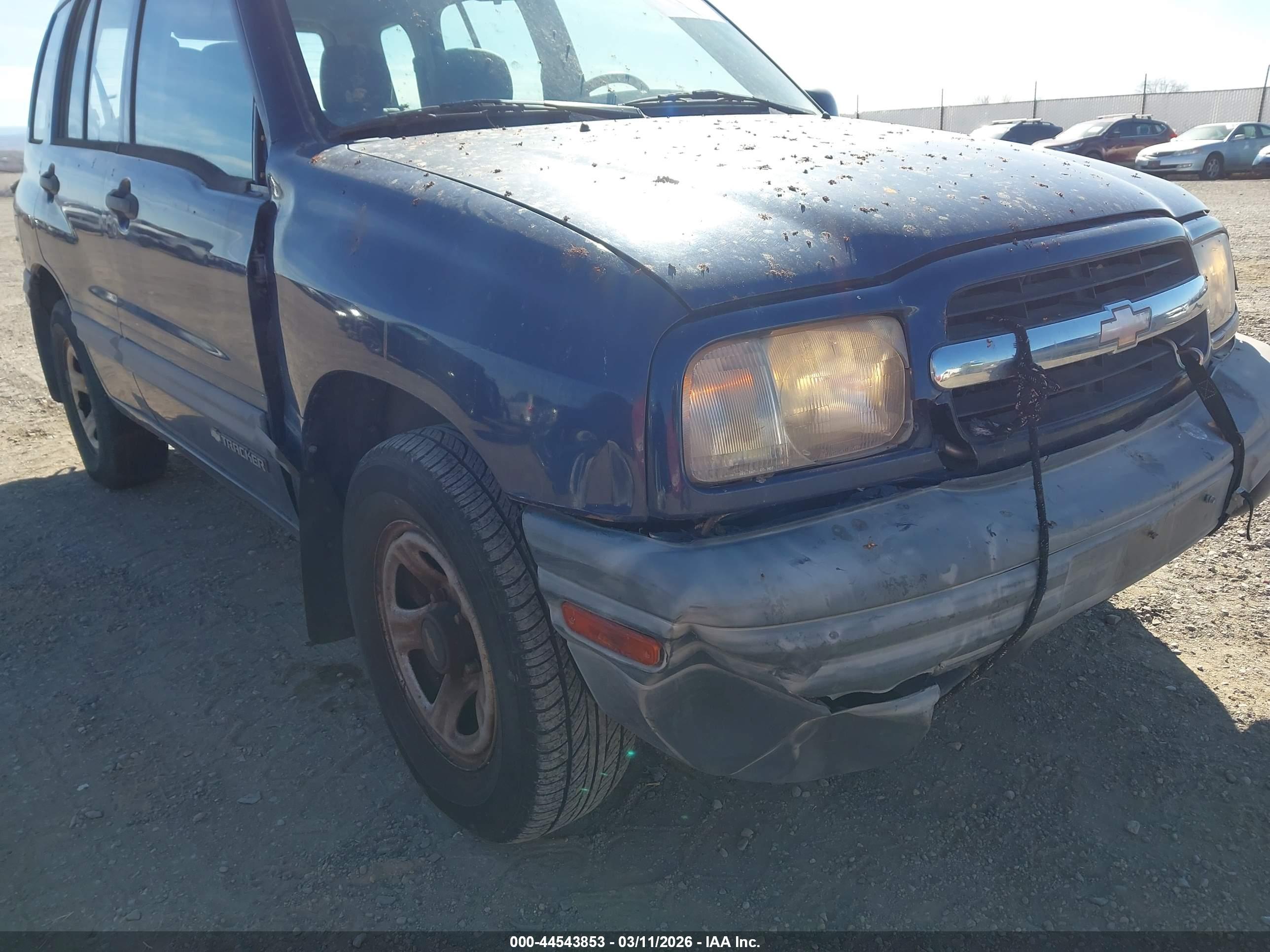 CHEVROLET TRACKER image 6