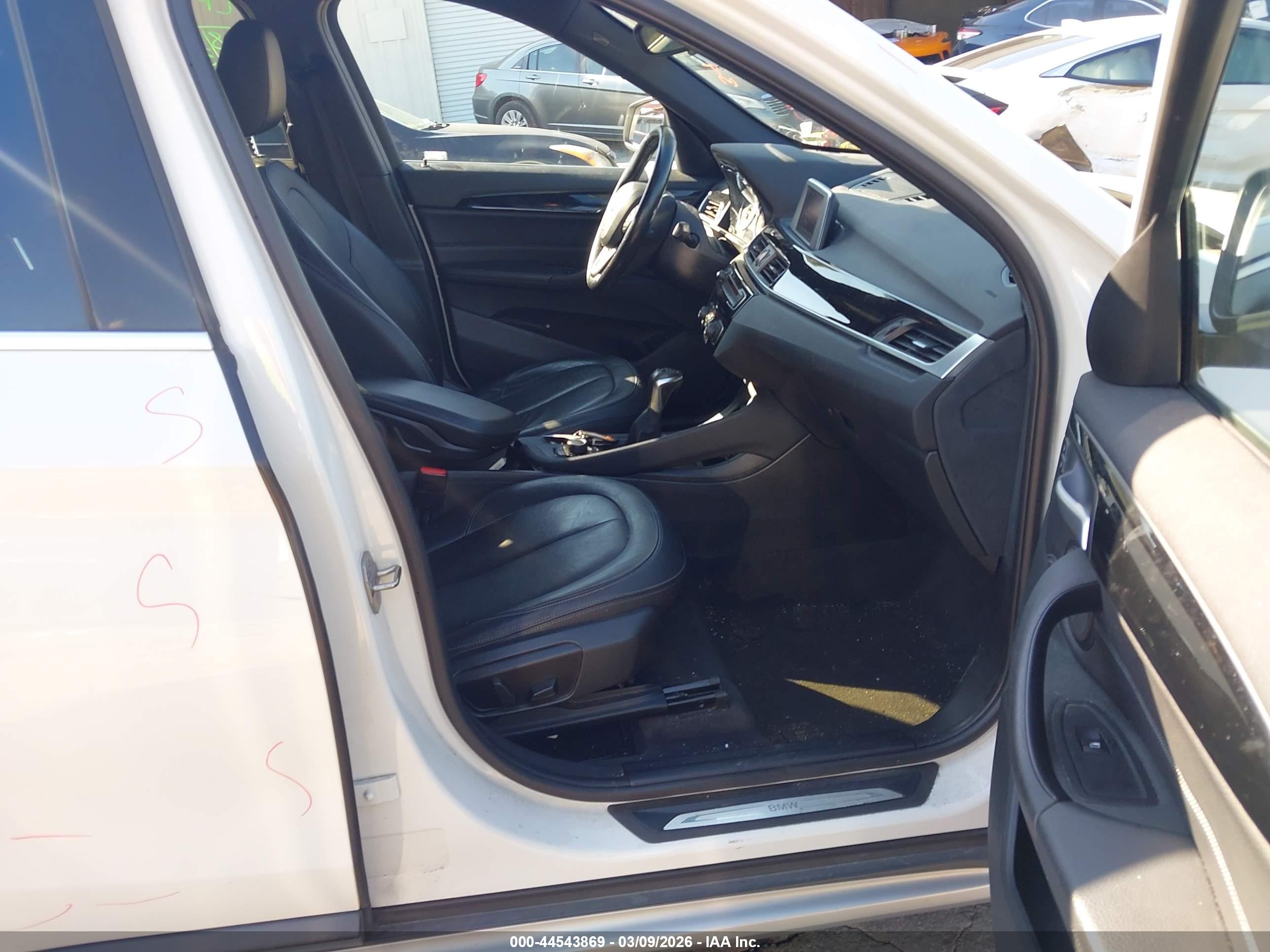 BMW X1 image 5