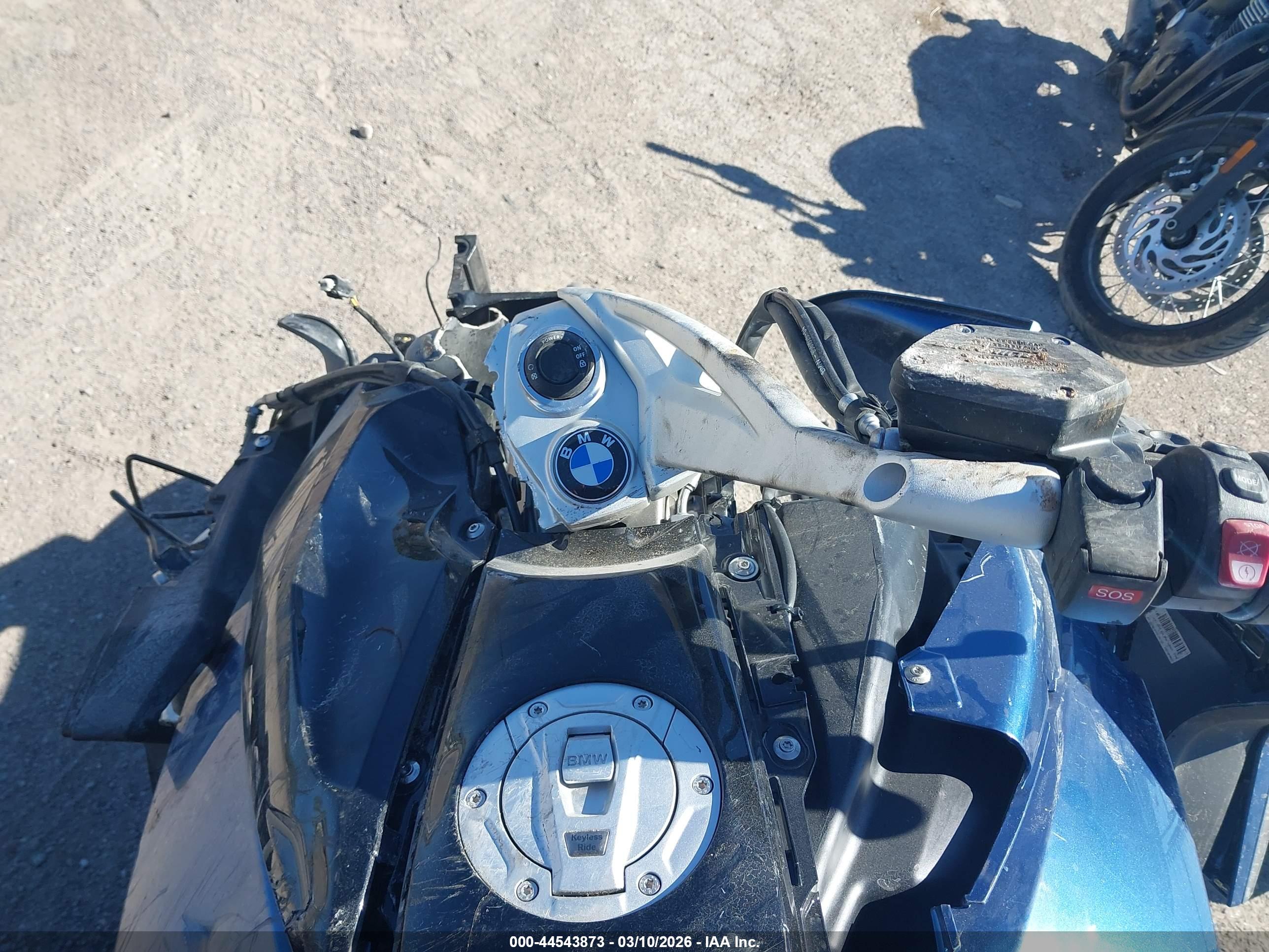 BMW K1600 image 7