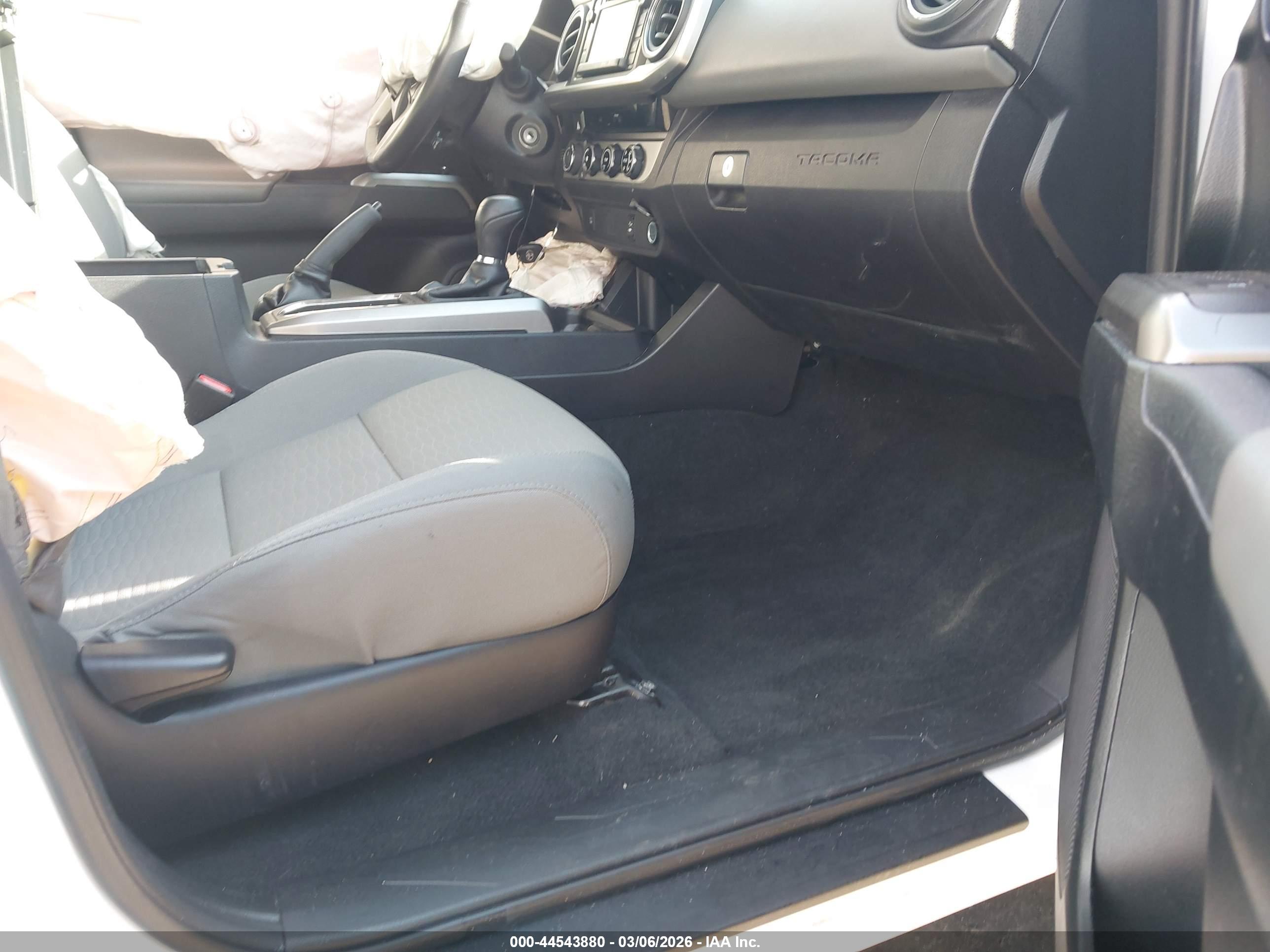 TOYOTA TACOMA image 5