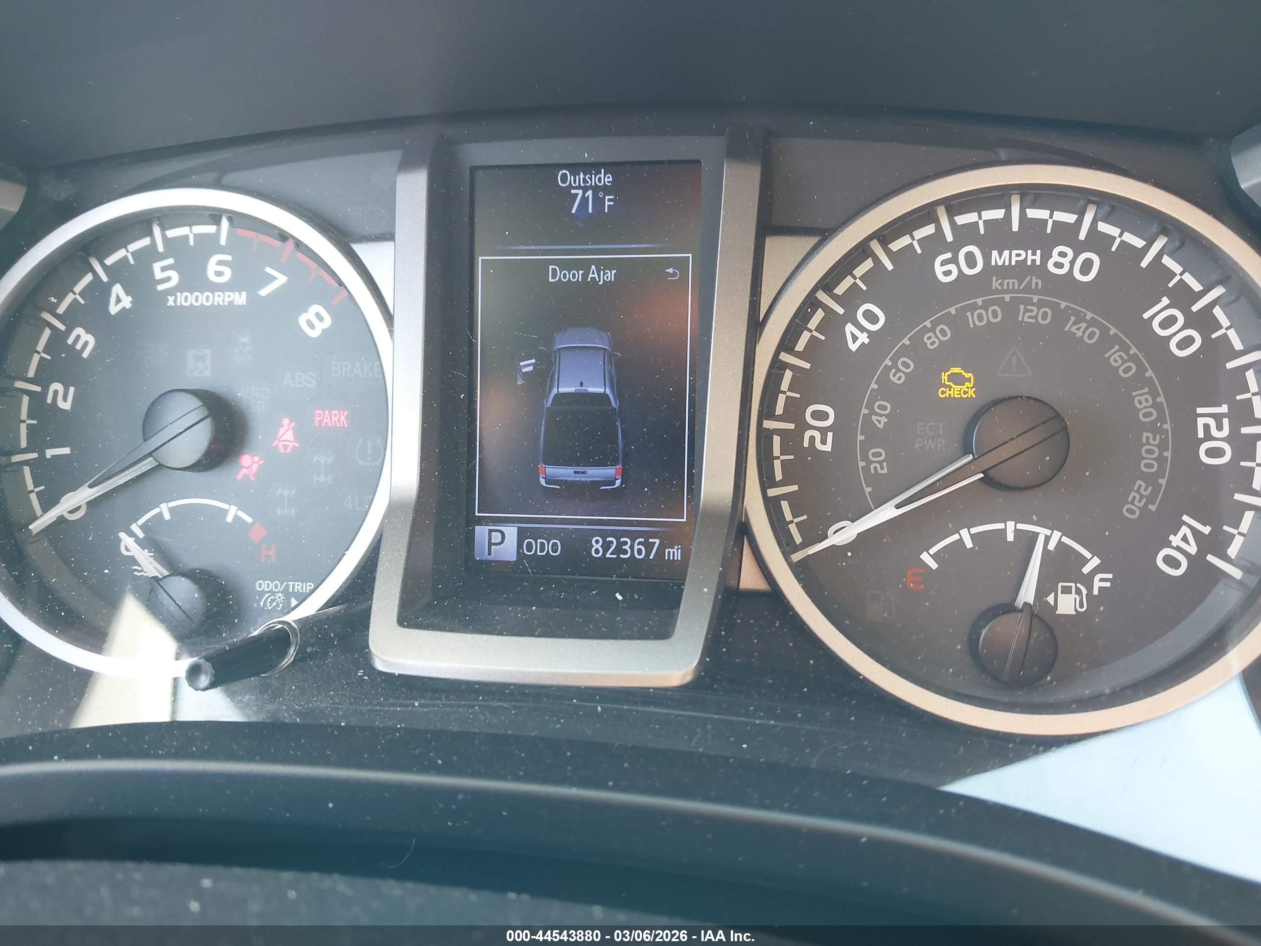TOYOTA TACOMA image 7