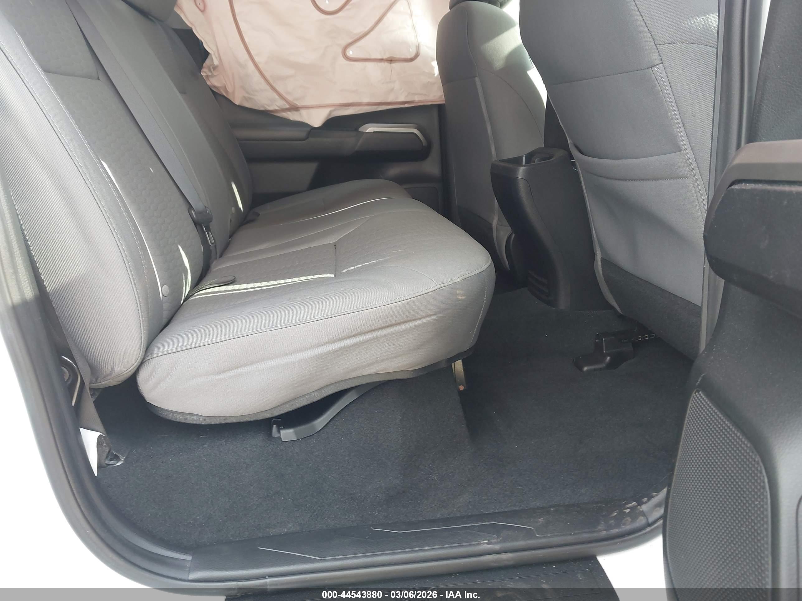 TOYOTA TACOMA image 8