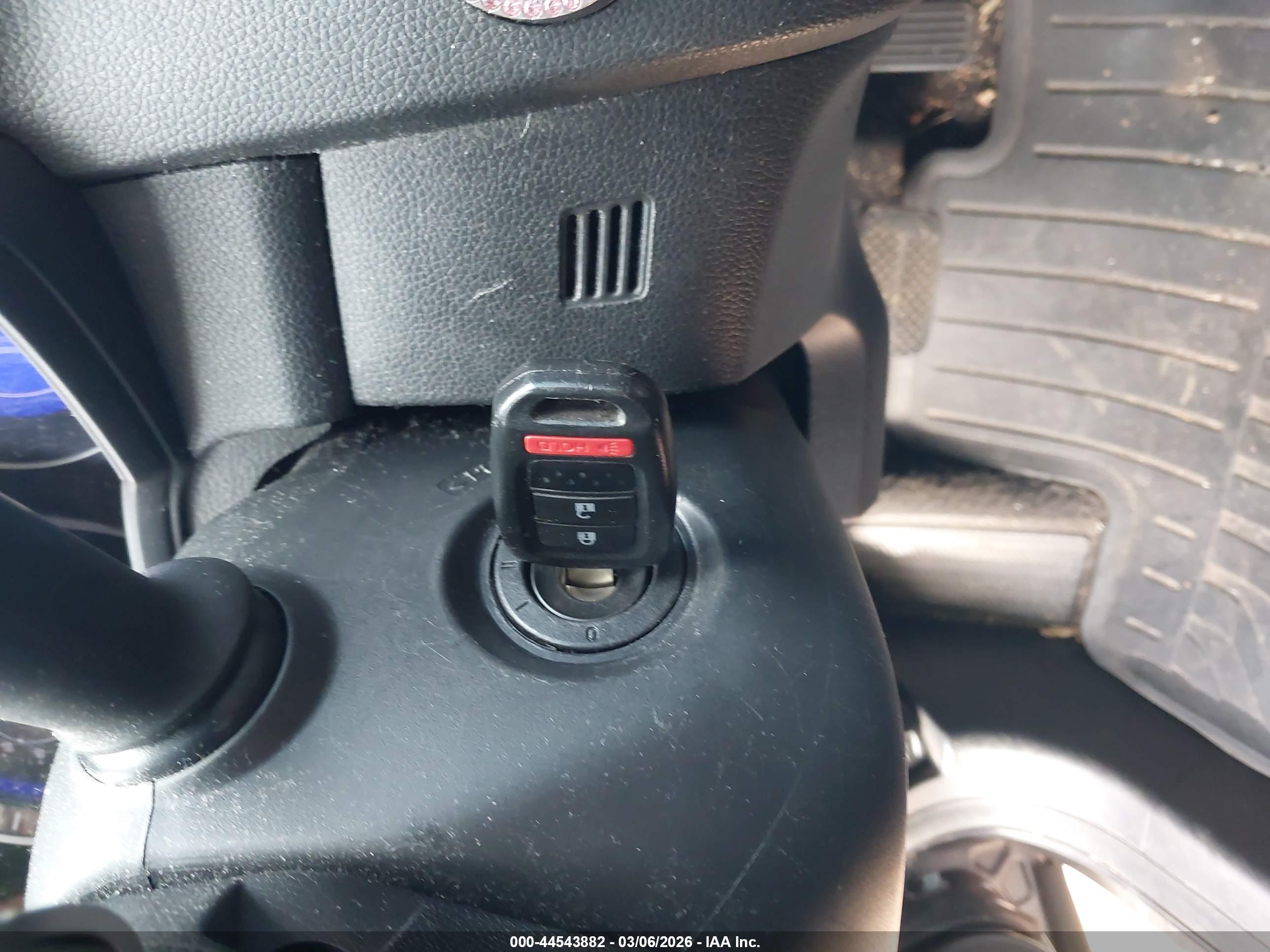 HONDA FIT image 11