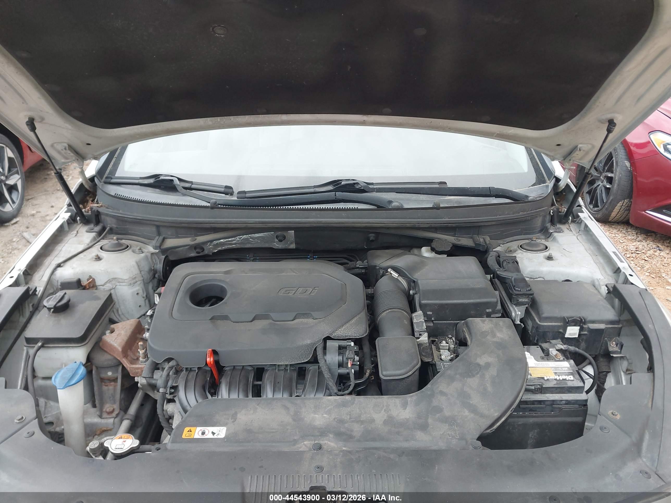 HYUNDAI SONATA image 10